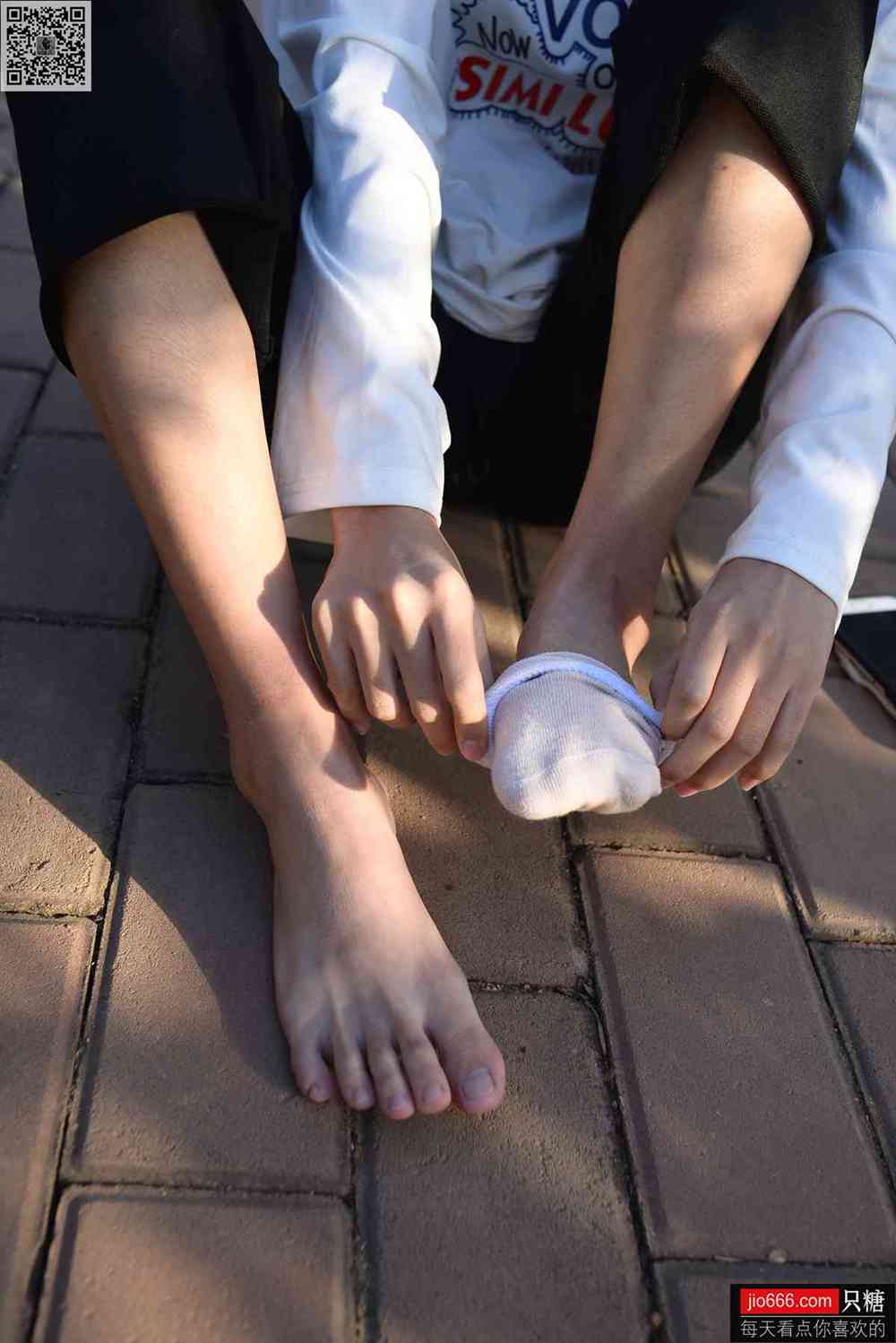 图片[230]-[只糖棉袜]NO.133 点点 没有一个冬天不可逾越[312P] – 速更版-美库