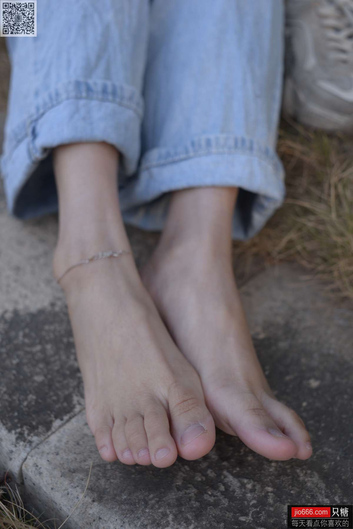 图片[138]-[只糖棉袜]NO.134 冬冬 没有一个春天不会来临[246P] – 速更版-美库