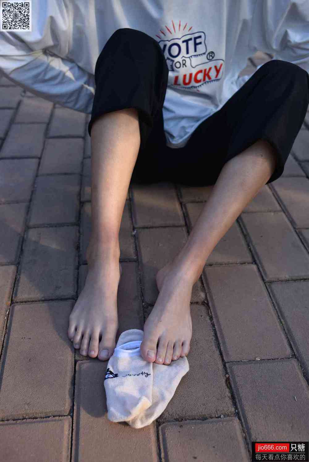 图片[33]-[只糖棉袜]NO.133 点点 没有一个冬天不可逾越[312P] – 速更版-美库