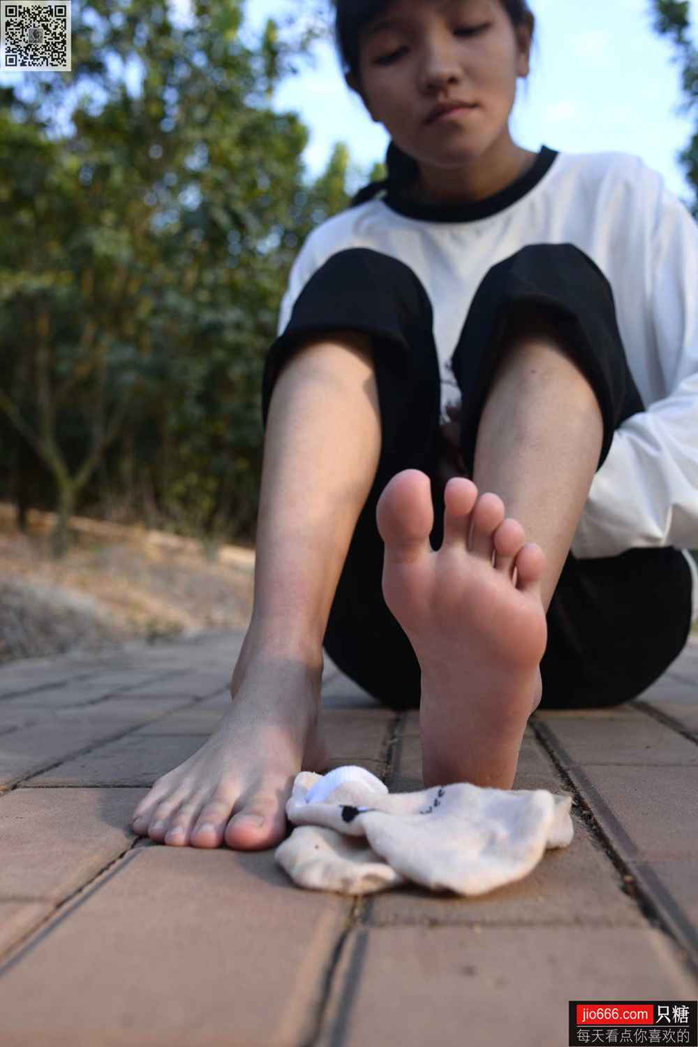 图片[306]-[只糖棉袜]NO.133 点点 没有一个冬天不可逾越[312P] – 速更版-美库