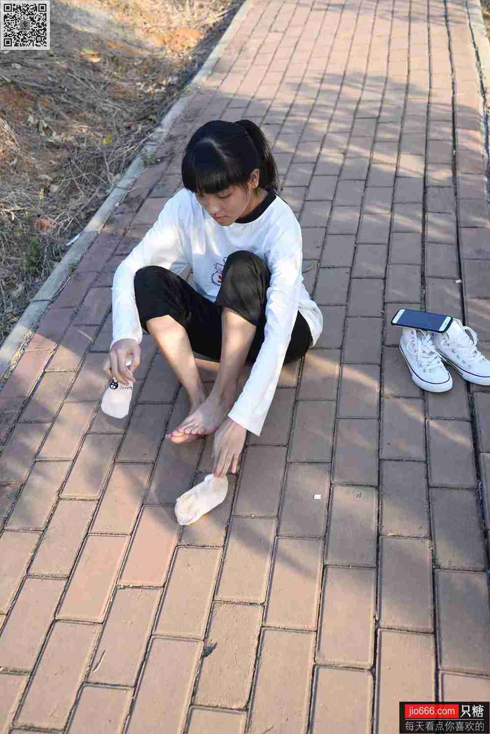 图片[191]-[只糖棉袜]NO.133 点点 没有一个冬天不可逾越[312P] – 速更版-美库