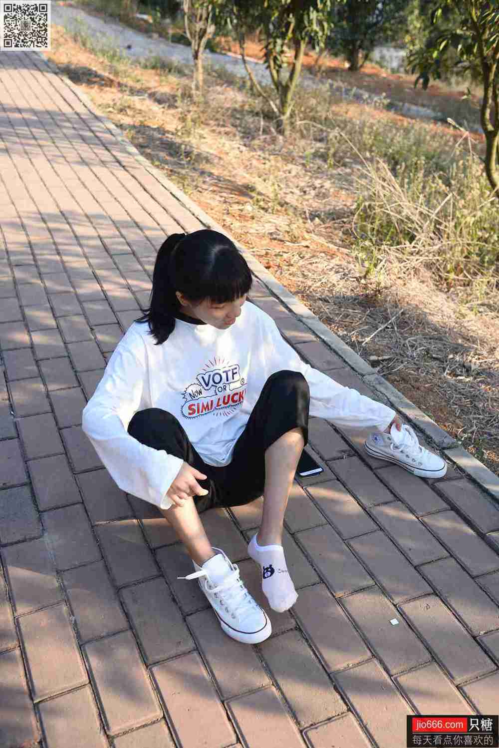 图片[158]-[只糖棉袜]NO.133 点点 没有一个冬天不可逾越[312P] – 速更版-美库