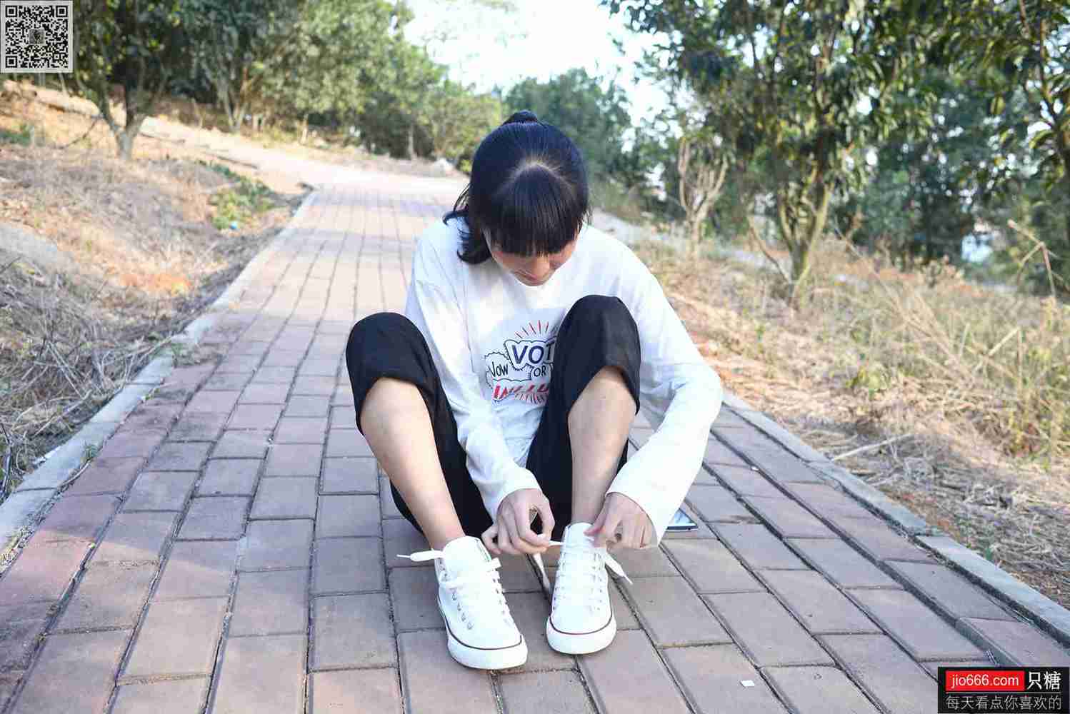 图片[160]-[只糖棉袜]NO.133 点点 没有一个冬天不可逾越[312P] – 速更版-美库