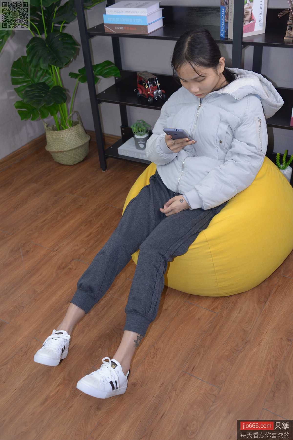 图片[200]-[只糖棉袜]NO.137 橙兔 所幸仍有光[216P] – 速更版-美库