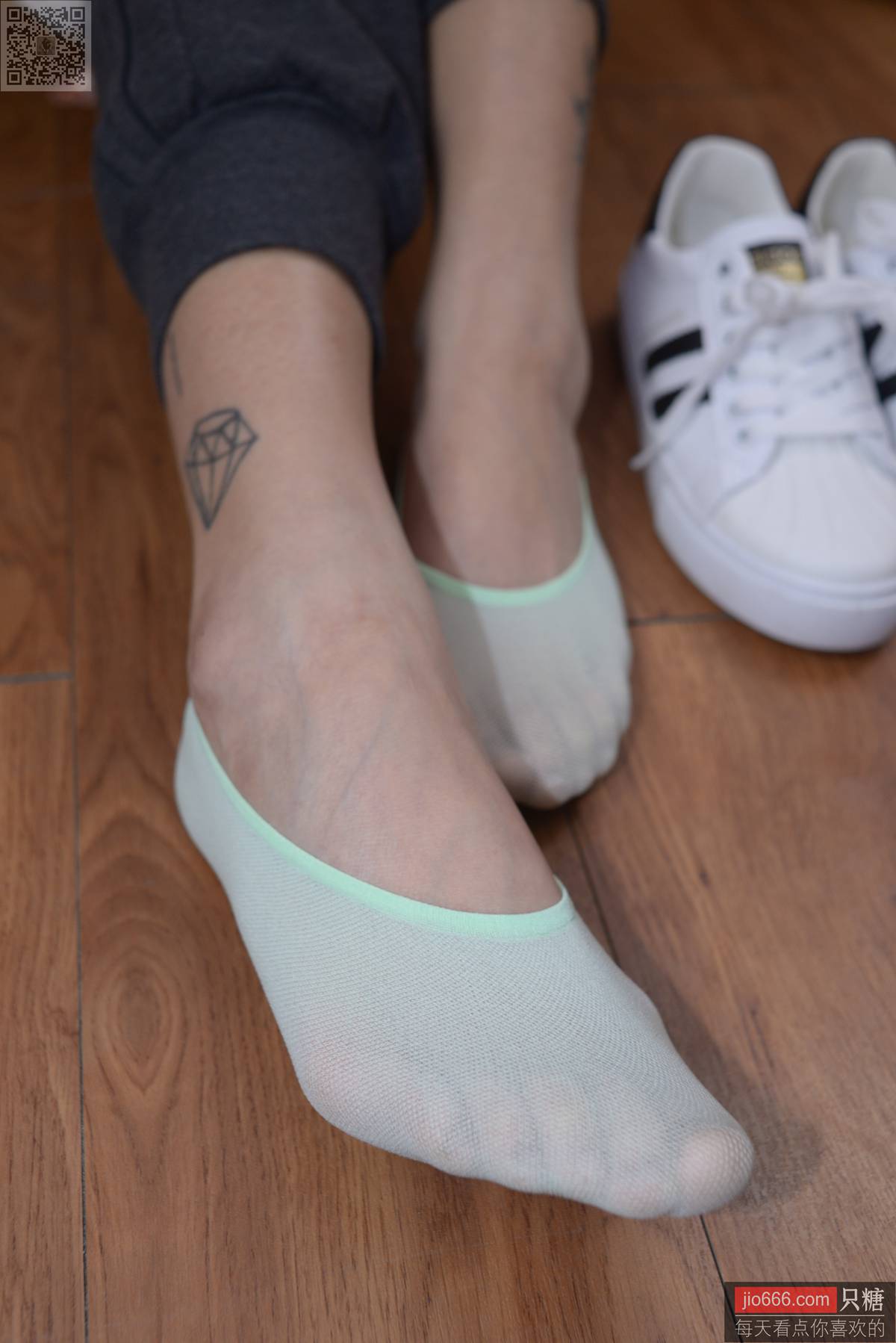 图片[199]-[只糖棉袜]NO.137 橙兔 所幸仍有光[216P] – 速更版-美库