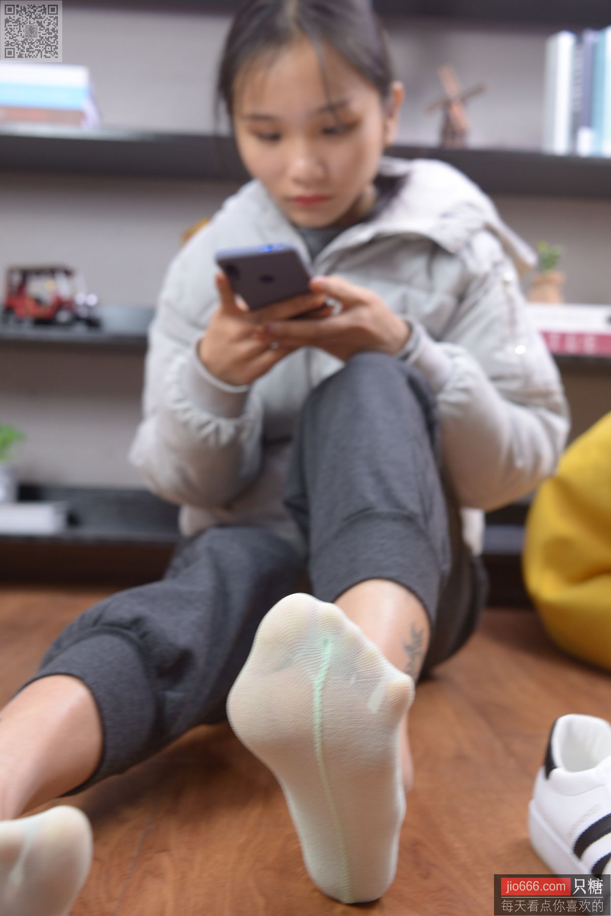 图片[96]-[只糖棉袜]NO.137 橙兔 所幸仍有光[216P] – 速更版-美库