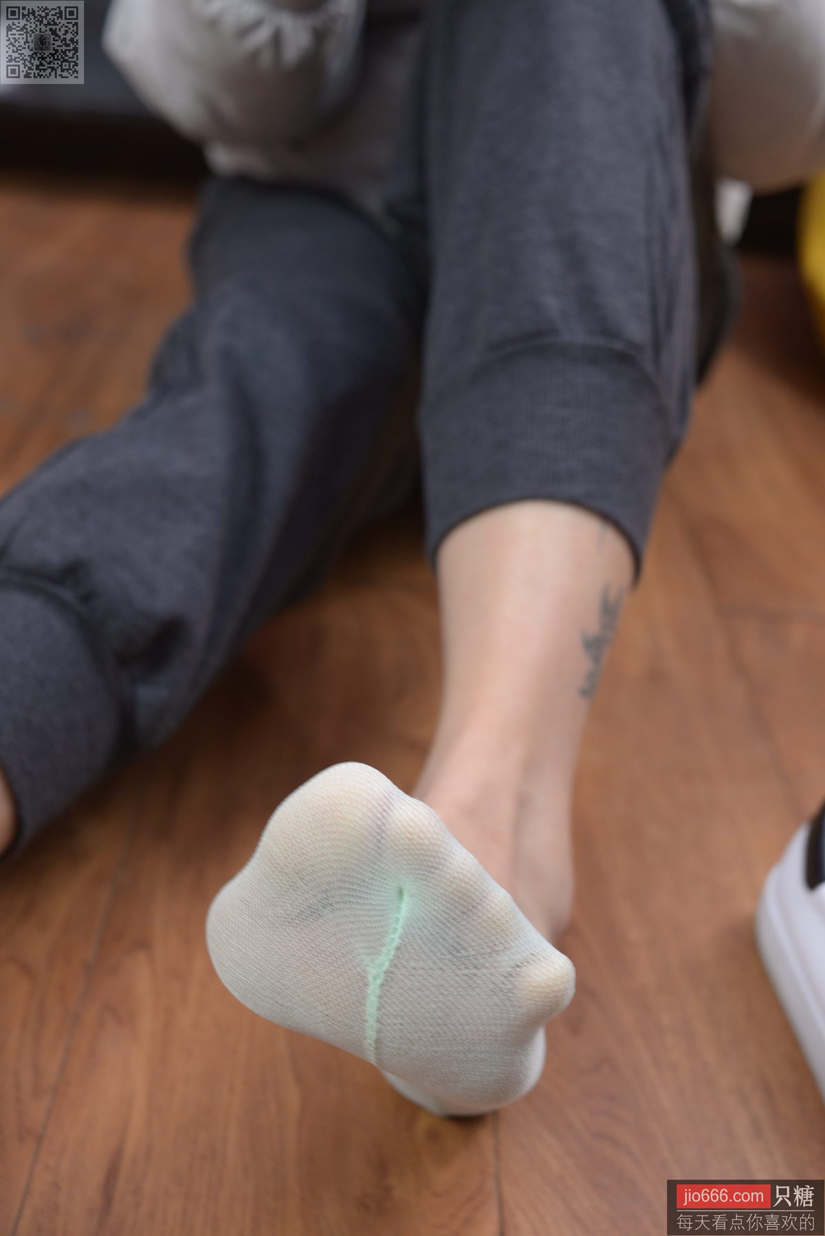 图片[156]-[只糖棉袜]NO.137 橙兔 所幸仍有光[216P] – 速更版-美库