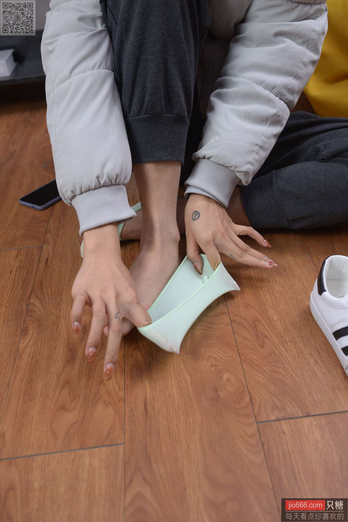 图片[101]-[只糖棉袜]NO.137 橙兔 所幸仍有光[216P] – 速更版-美库