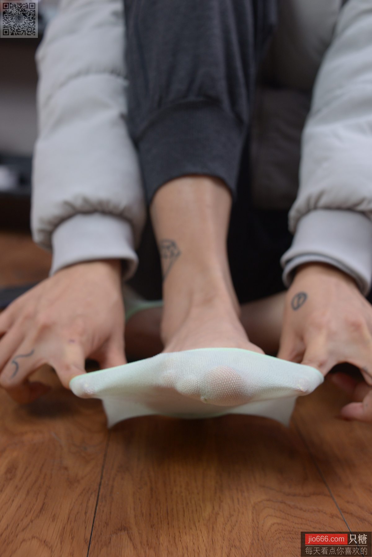 图片[8]-[只糖棉袜]NO.137 橙兔 所幸仍有光[216P] – 速更版-美库