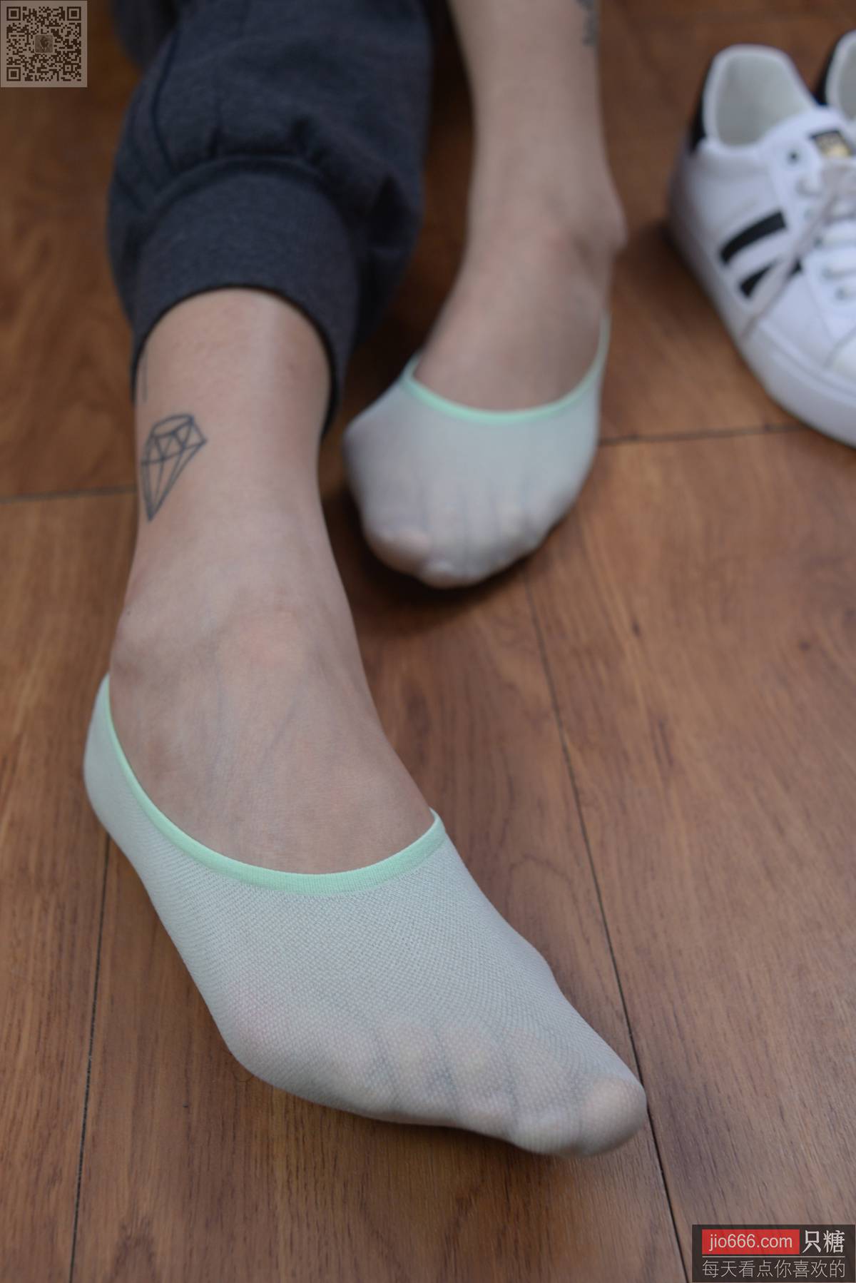 图片[45]-[只糖棉袜]NO.137 橙兔 所幸仍有光[216P] – 速更版-美库