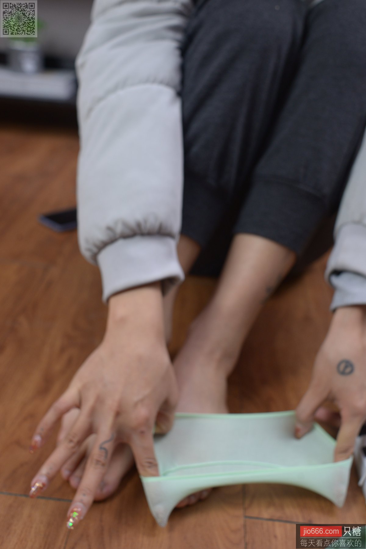 图片[73]-[只糖棉袜]NO.137 橙兔 所幸仍有光[216P] – 速更版-美库