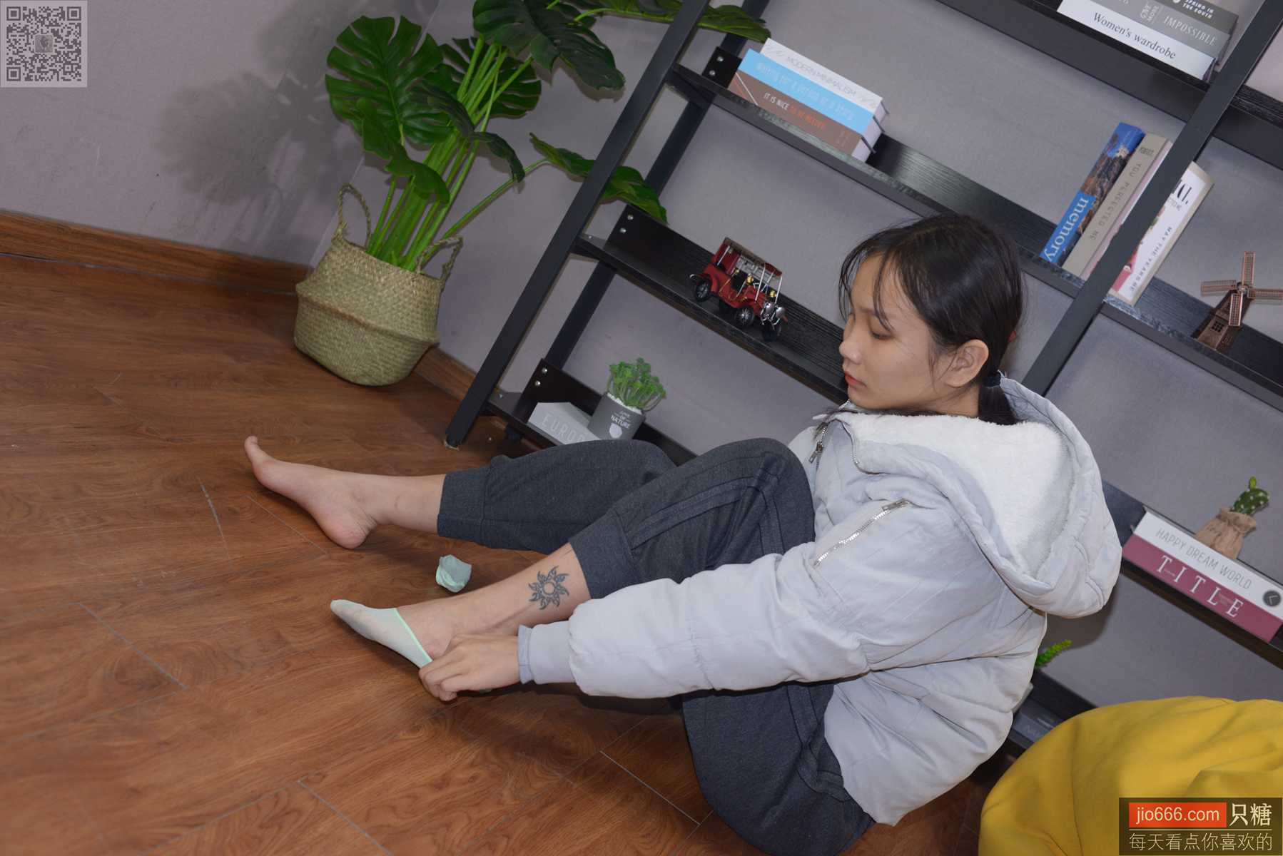 图片[115]-[只糖棉袜]NO.137 橙兔 所幸仍有光[216P] – 速更版-美库