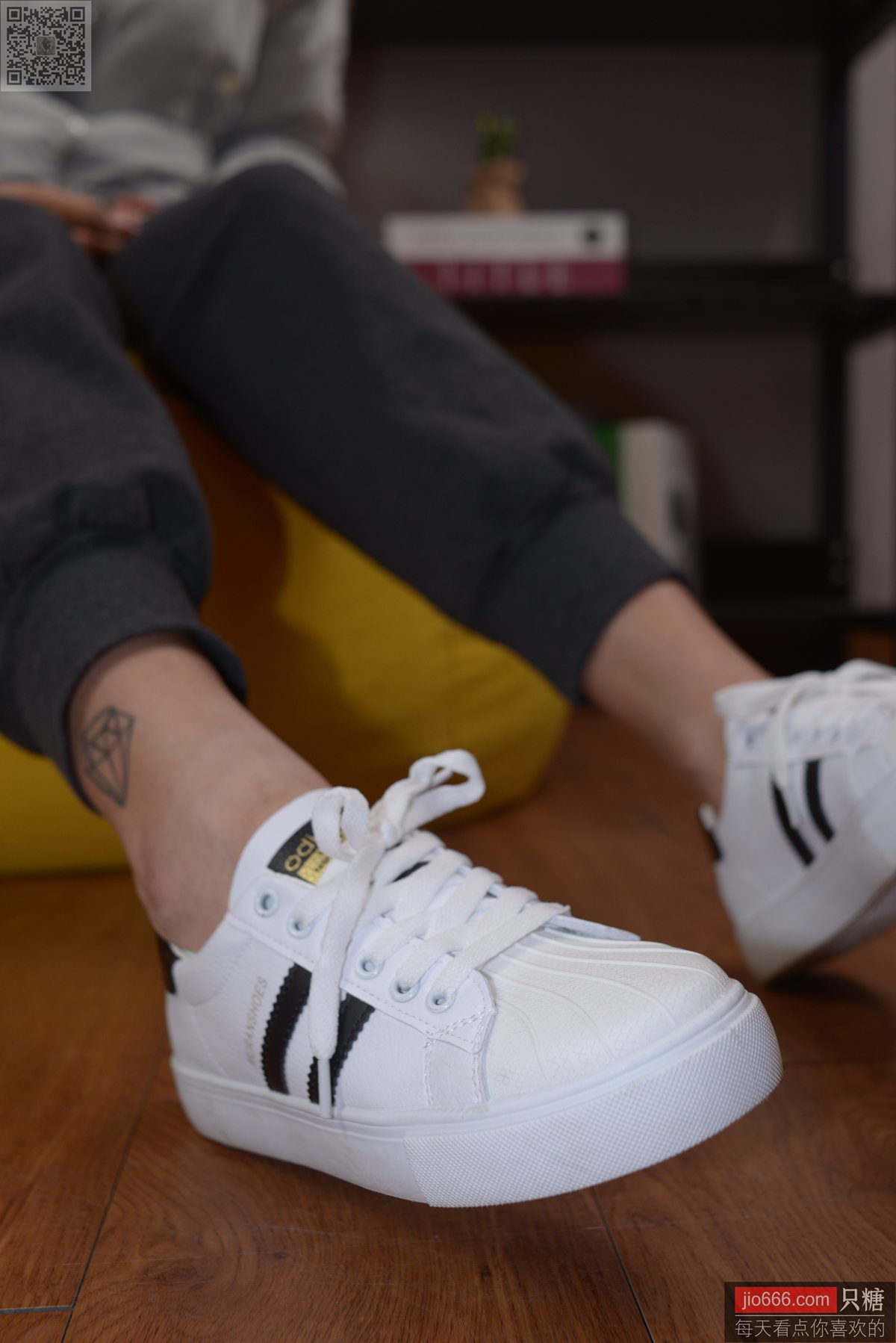 图片[187]-[只糖棉袜]NO.137 橙兔 所幸仍有光[216P] – 速更版-美库