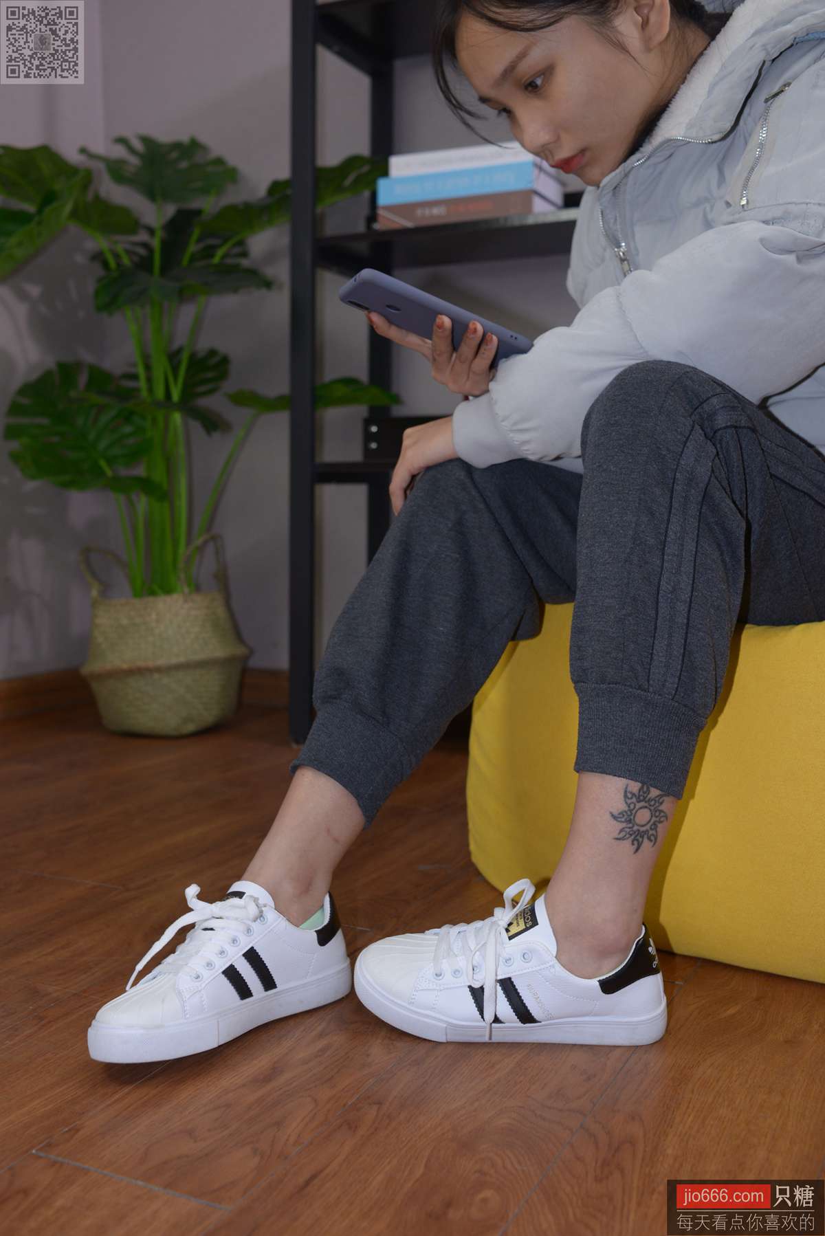 图片[30]-[只糖棉袜]NO.137 橙兔 所幸仍有光[216P] – 速更版-美库