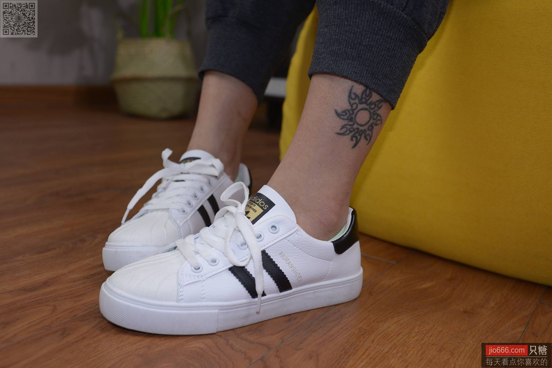 图片[27]-[只糖棉袜]NO.137 橙兔 所幸仍有光[216P] – 速更版-美库