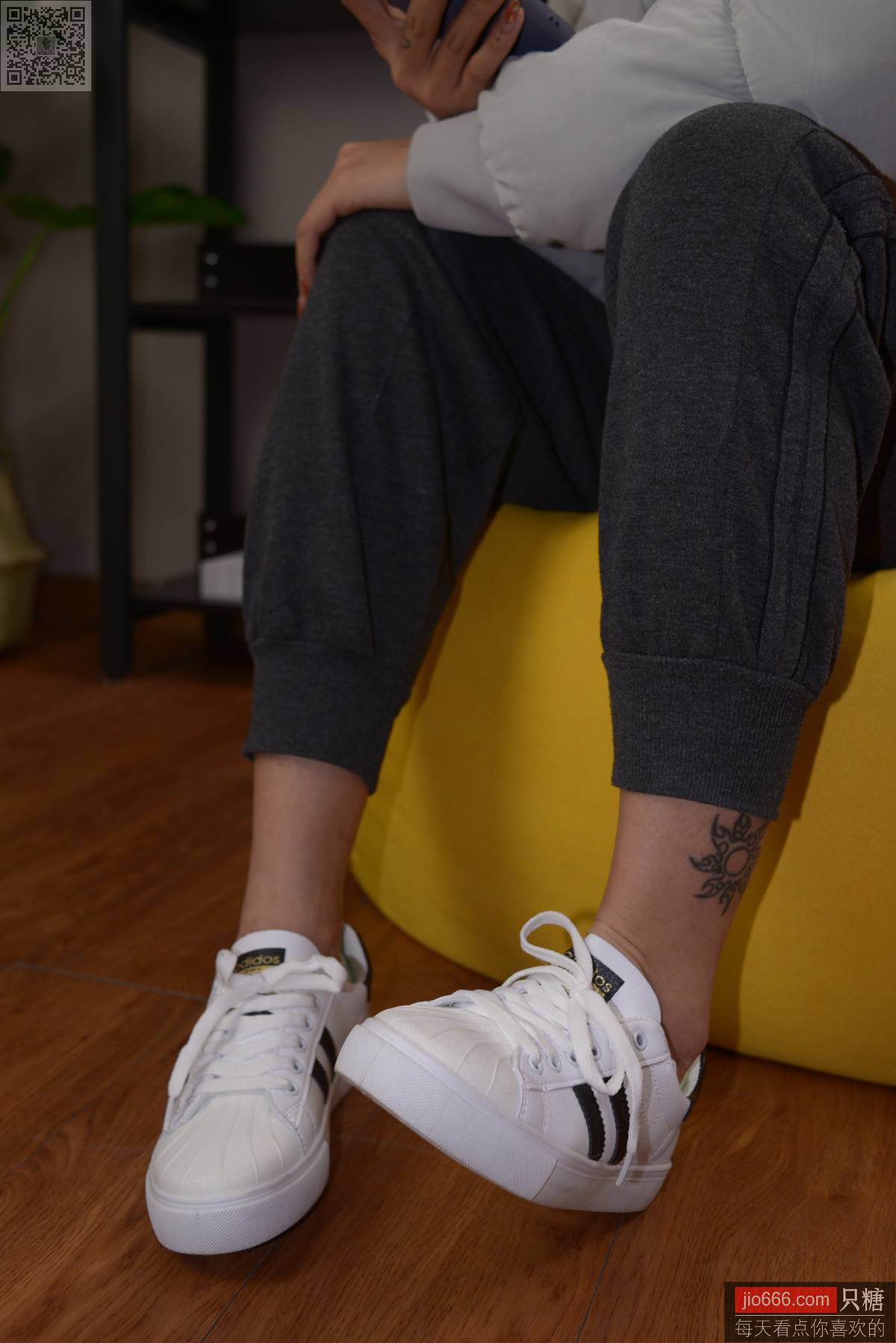 图片[89]-[只糖棉袜]NO.137 橙兔 所幸仍有光[216P] – 速更版-美库