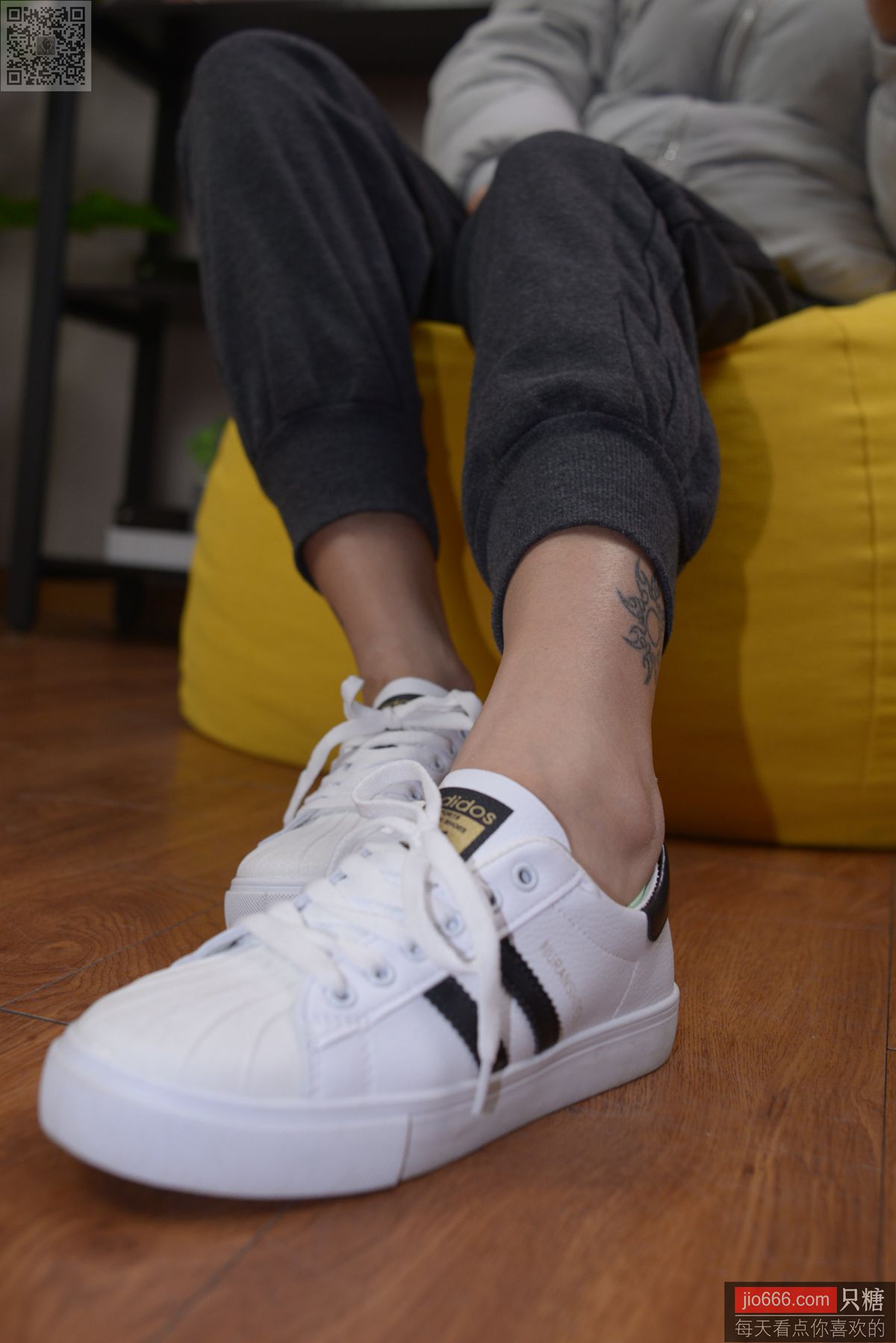 图片[197]-[只糖棉袜]NO.137 橙兔 所幸仍有光[216P] – 速更版-美库