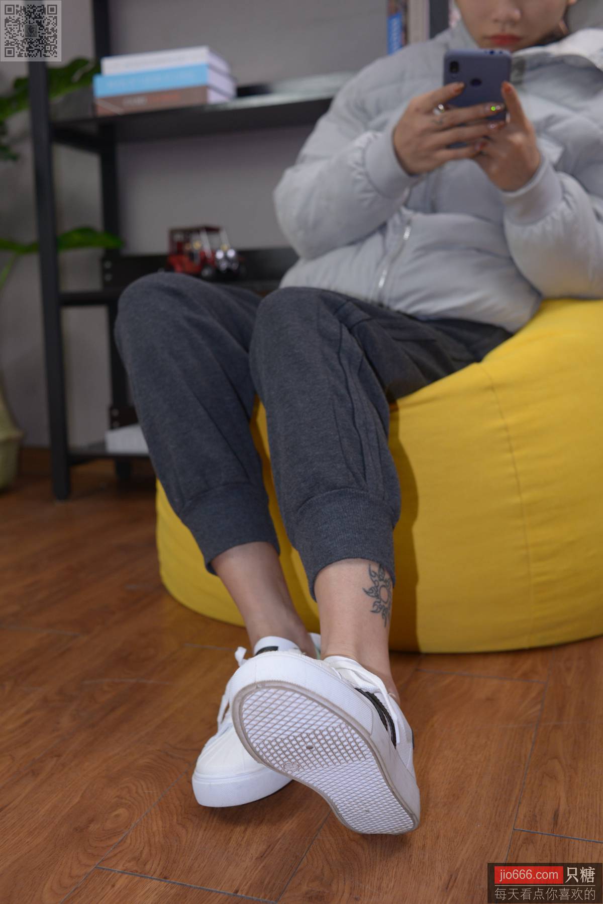 图片[92]-[只糖棉袜]NO.137 橙兔 所幸仍有光[216P] – 速更版-美库