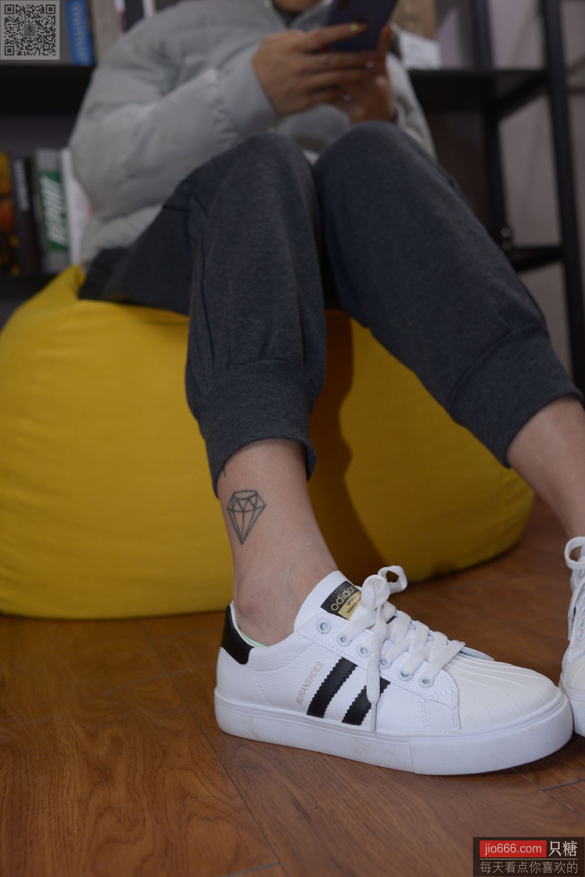 图片[214]-[只糖棉袜]NO.137 橙兔 所幸仍有光[216P] – 速更版-美库