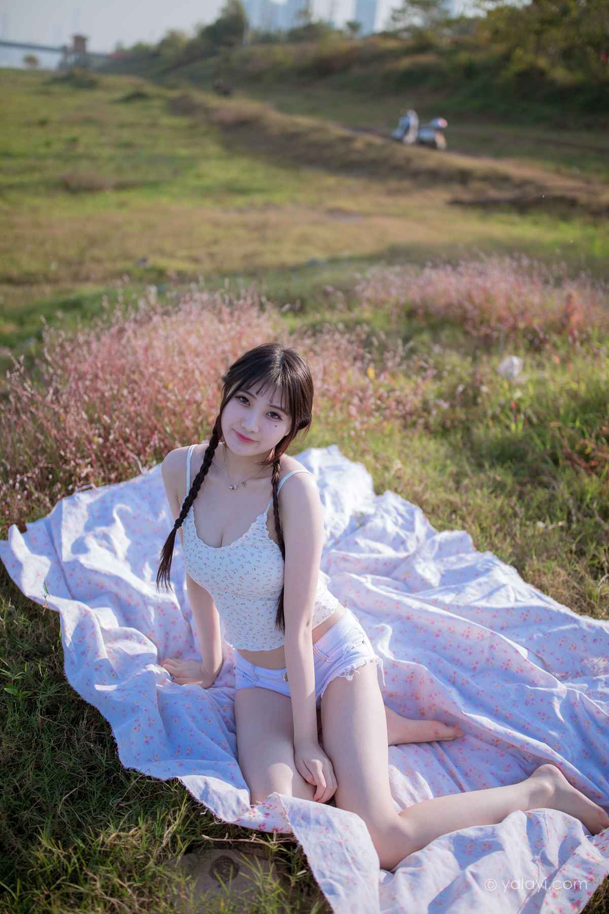 图片[25]-[YALAYI雅拉伊]2020.12.07 NO.736 瓶儿《去江边》[52P] – 速更版-美库