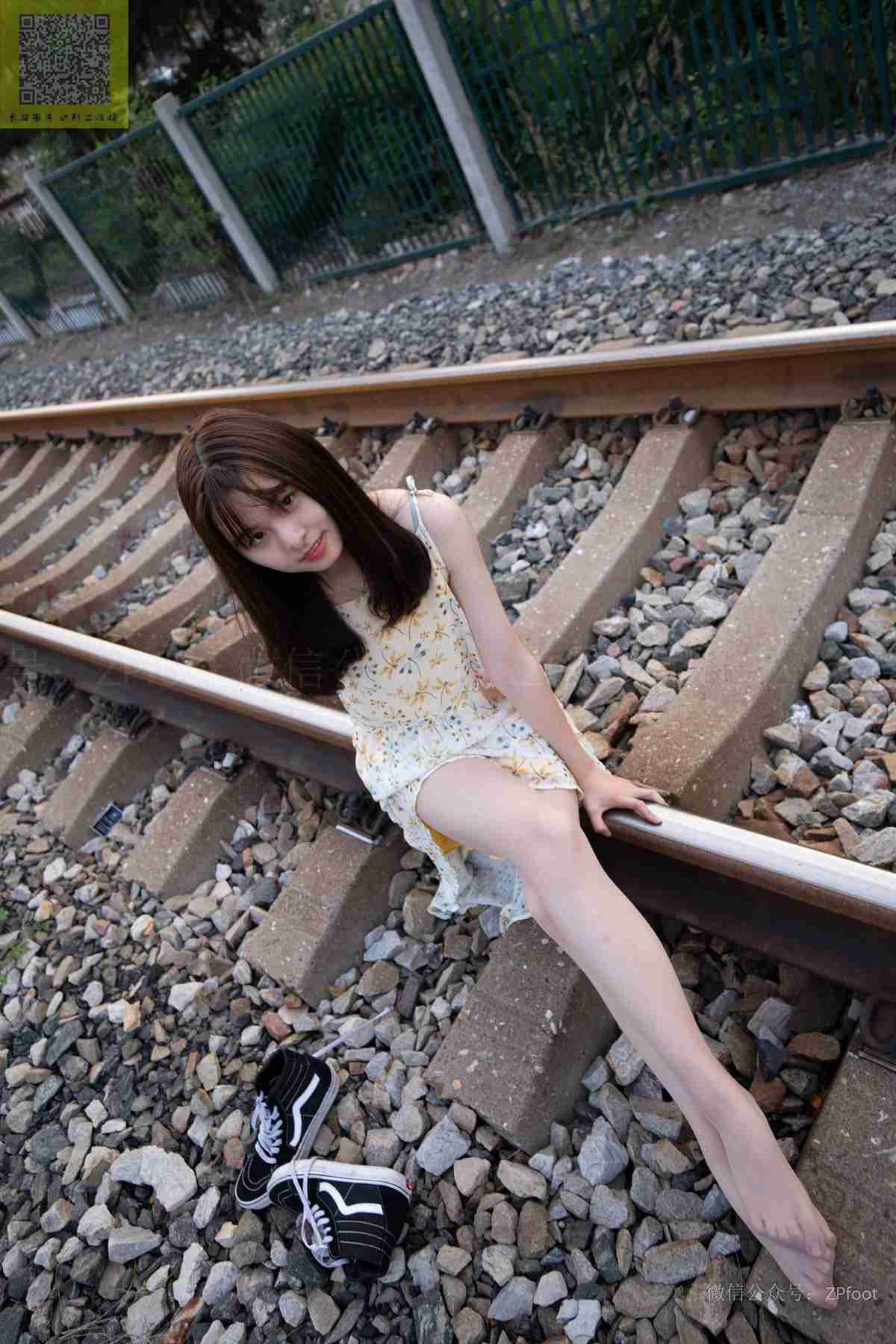 图片[37]-[LSS山茶摄影]NO.197 丝袜穿搭40[64P] – 速更版-美库