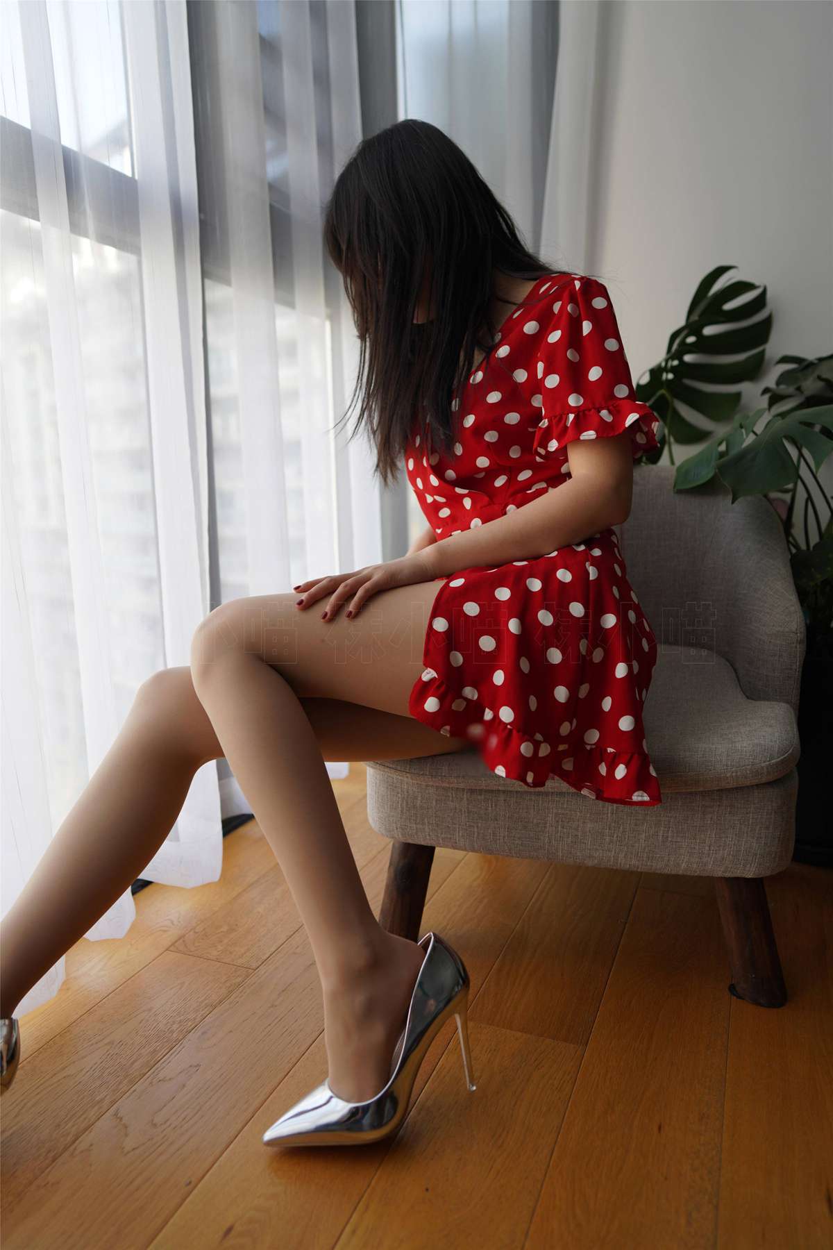 图片[11]-[kittyWawa袜小喵] KT263 《波点红裙》 [96P] – 速更版-美库