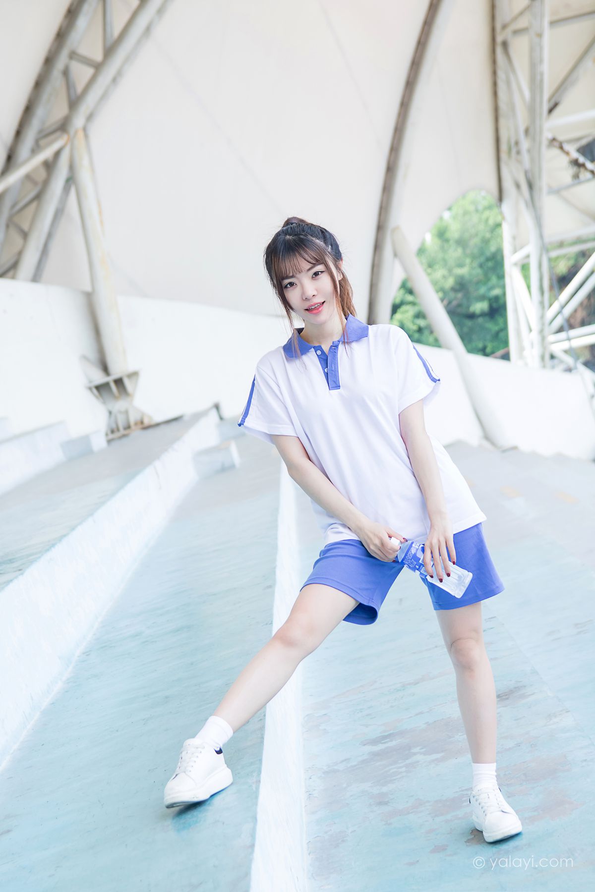 图片[13]-[YALAYI雅拉伊]2020.11.25 NO.731 阳阳《那些年》在线浏览 – 速更版-美库