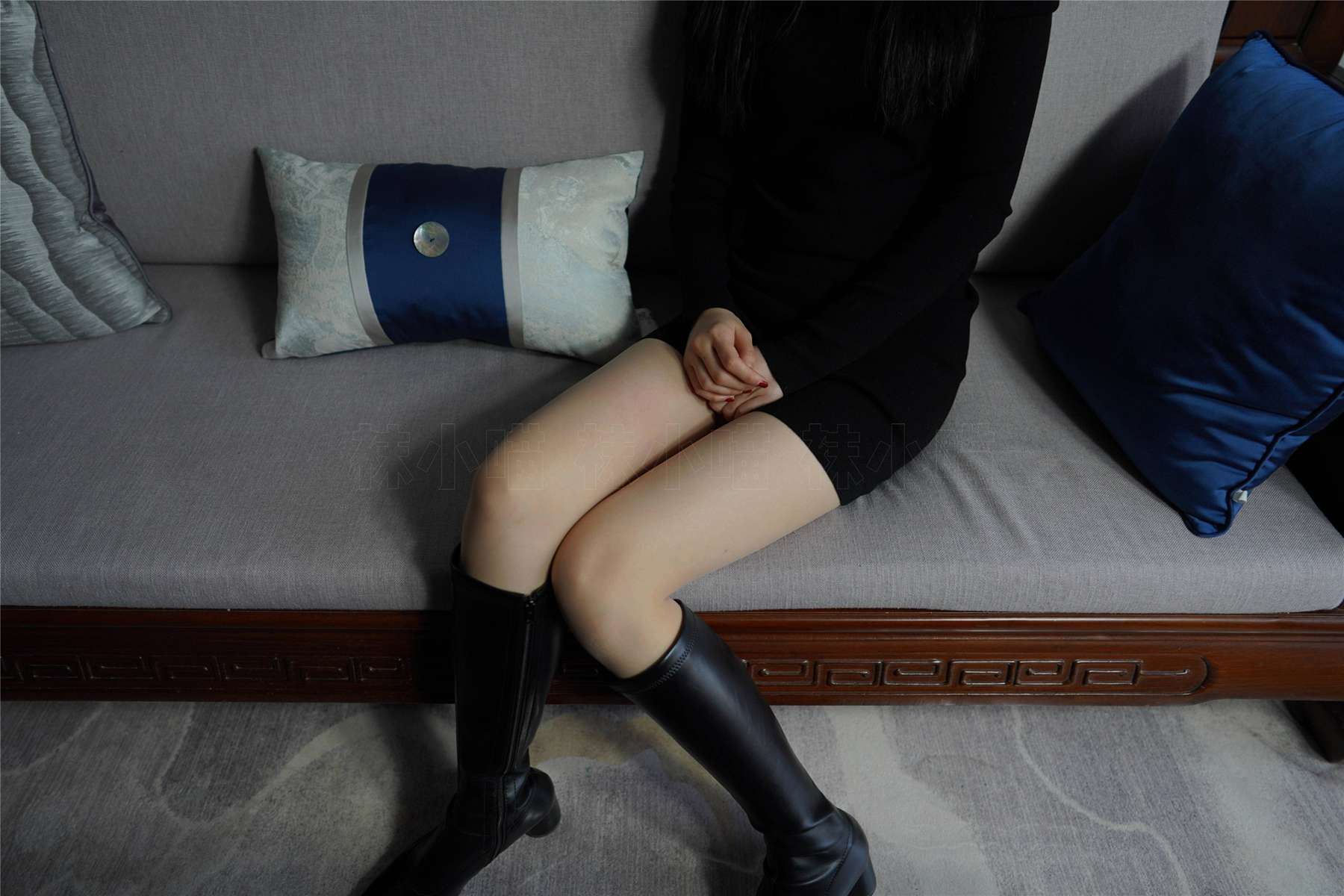 图片[40]-[kittyWawa袜小喵] KT264 《黑短裙与靴》[100P] – 速更版-美库