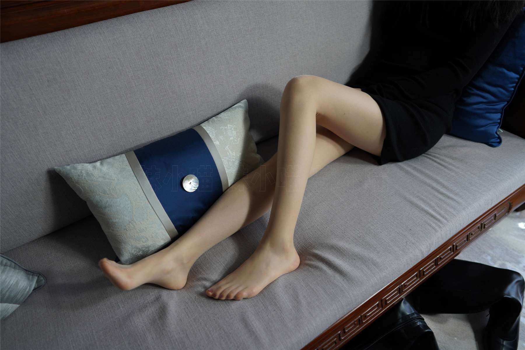 图片[19]-[kittyWawa袜小喵] KT264 《黑短裙与靴》[100P] – 速更版-美库