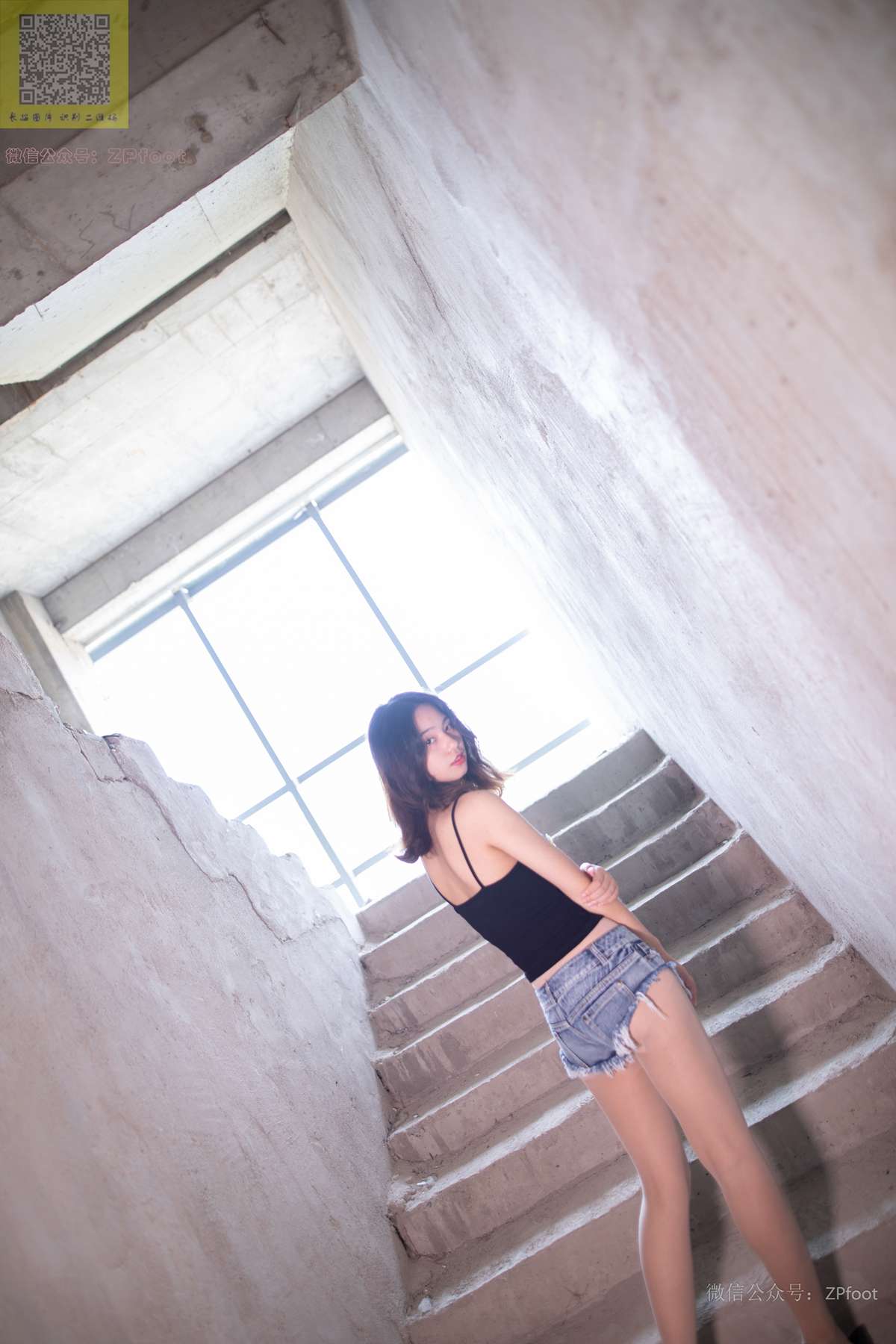 图片[30]-[LSS山茶摄影]NO.221 丝袜穿搭64[76P] – 速更版-美库