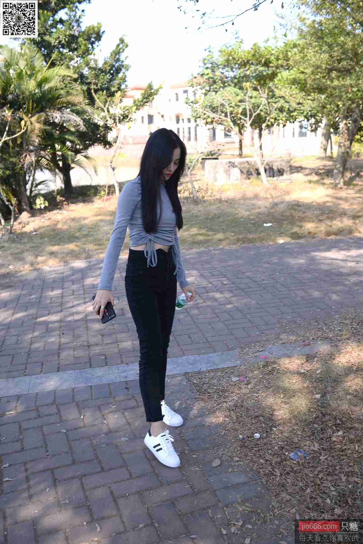 图片[24]-[只糖棉袜]NO.143 文文 深秋和冬天是个告别的好季节[228P] – 速更版-美库