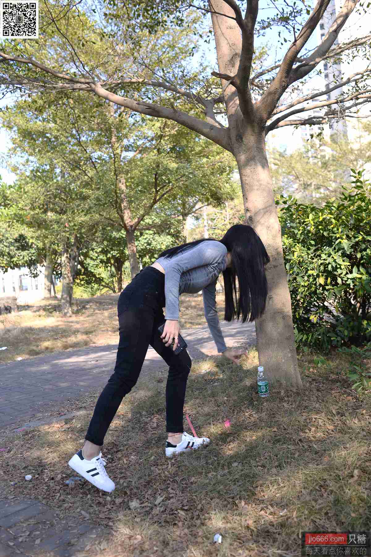 图片[20]-[只糖棉袜]NO.143 文文 深秋和冬天是个告别的好季节[228P] – 速更版-美库