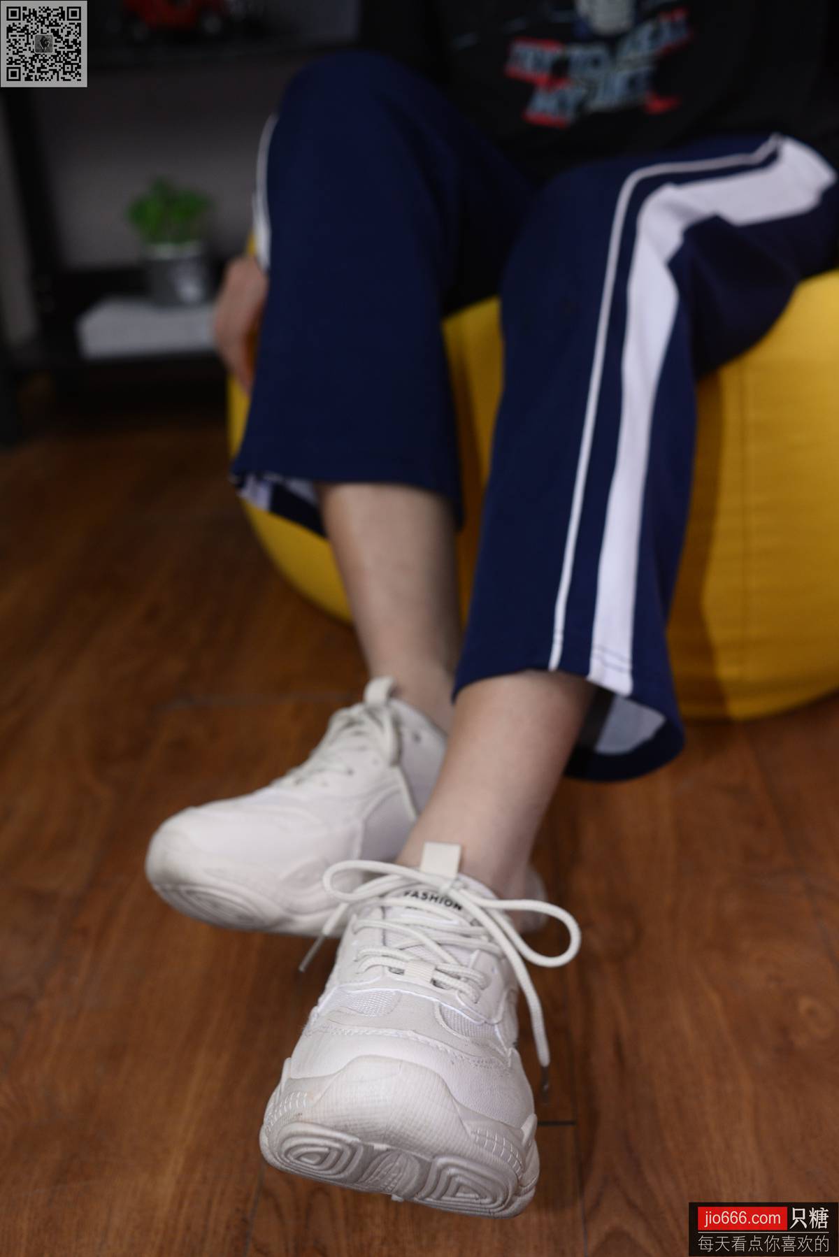 图片[106]-[只糖棉袜]NO.142 彤彤 你笑起来真像好天气[298P] – 速更版-美库