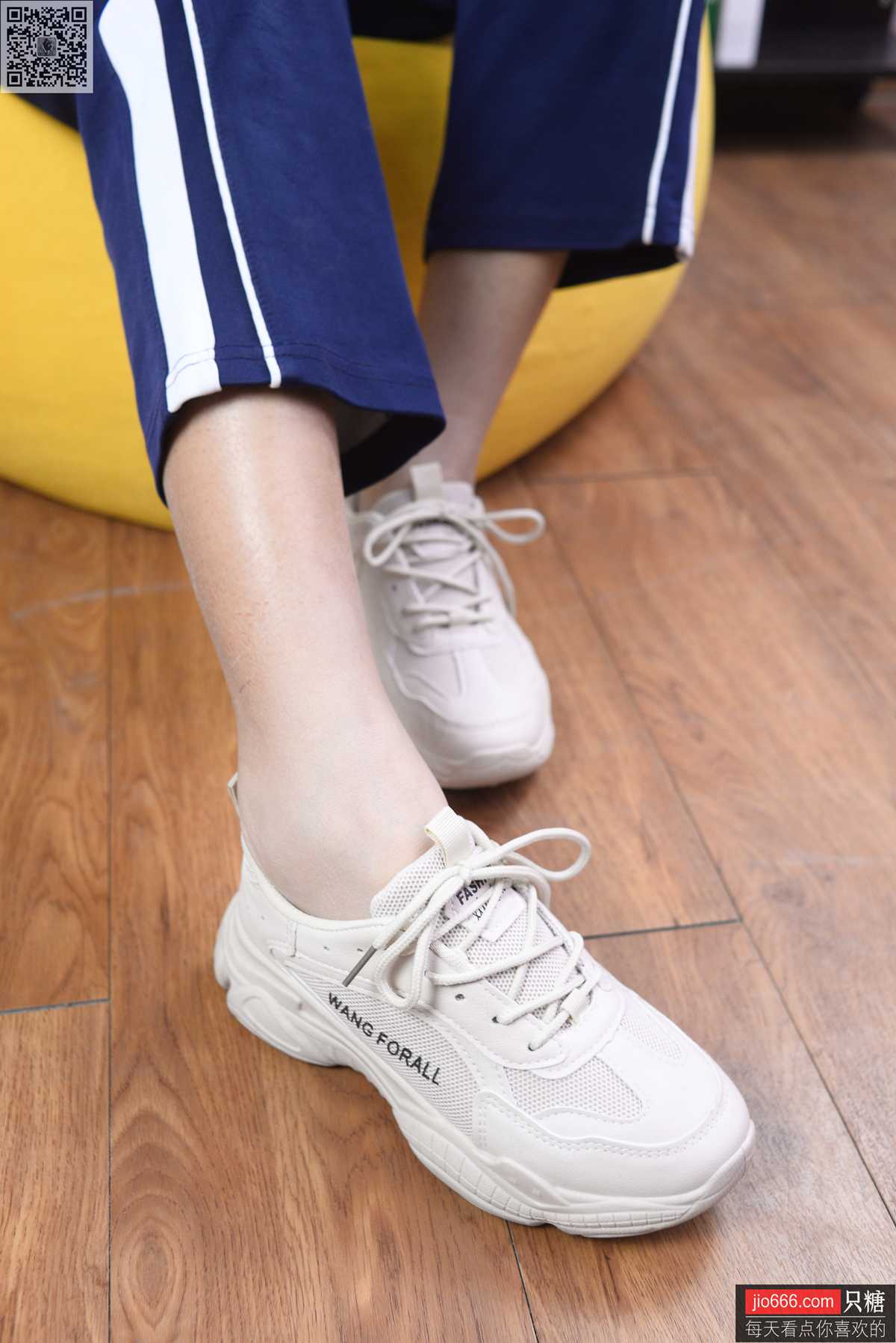 图片[137]-[只糖棉袜]NO.142 彤彤 你笑起来真像好天气[298P] – 速更版-美库