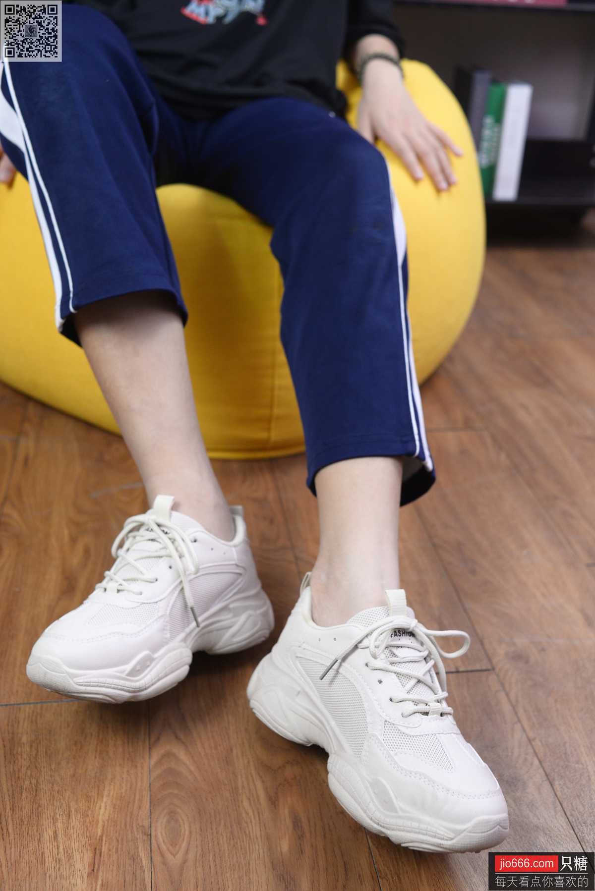 图片[156]-[只糖棉袜]NO.142 彤彤 你笑起来真像好天气[298P] – 速更版-美库