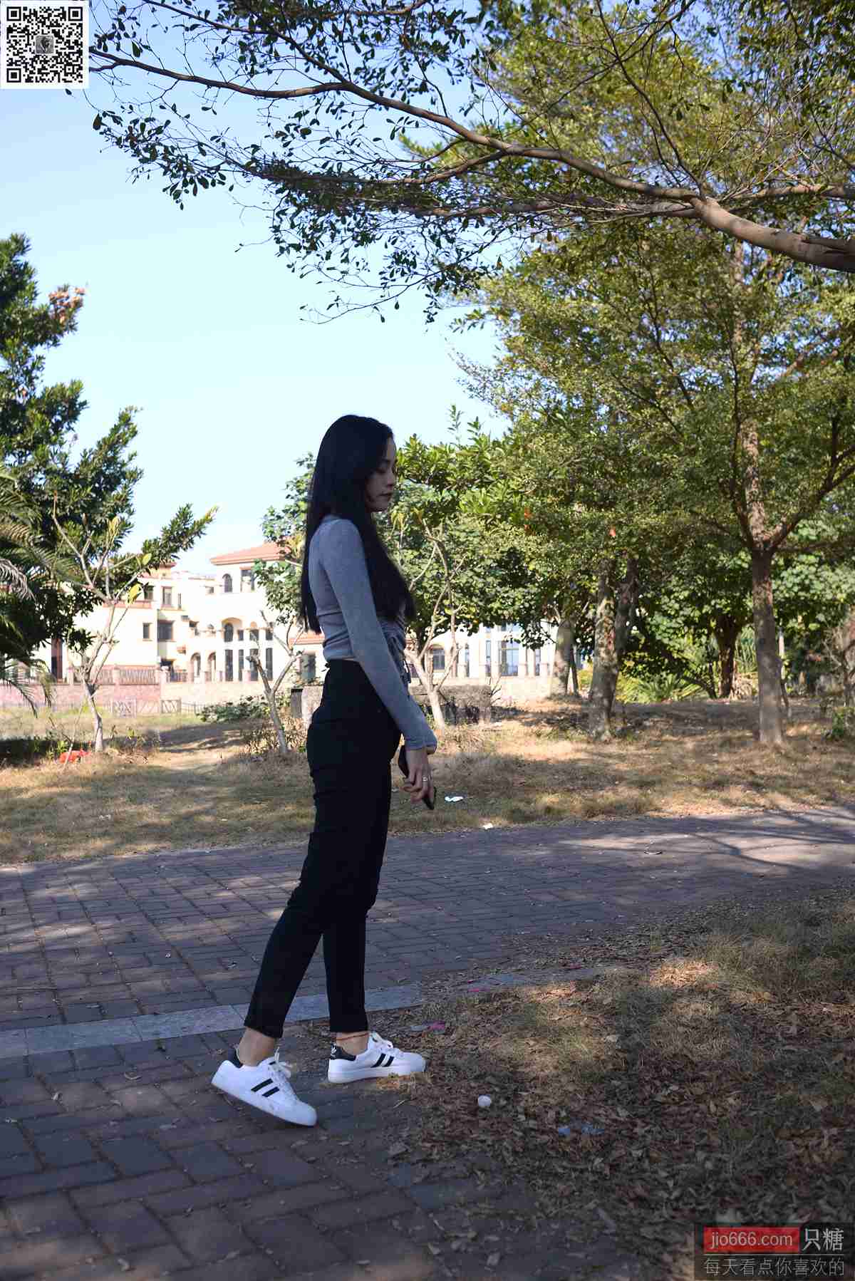 图片[177]-[只糖棉袜]NO.143 文文 深秋和冬天是个告别的好季节[228P] – 速更版-美库