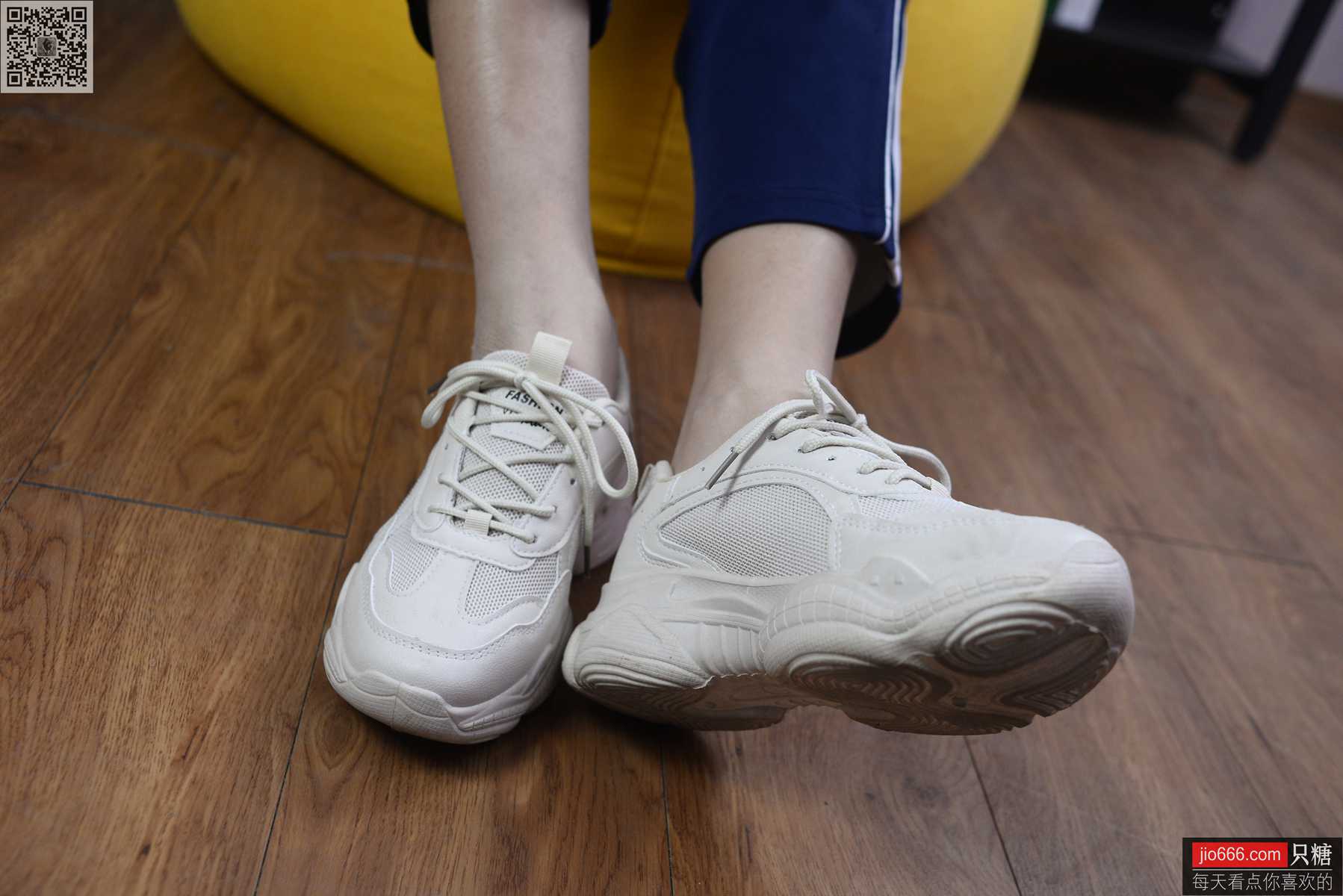 图片[297]-[只糖棉袜]NO.142 彤彤 你笑起来真像好天气[298P] – 速更版-美库