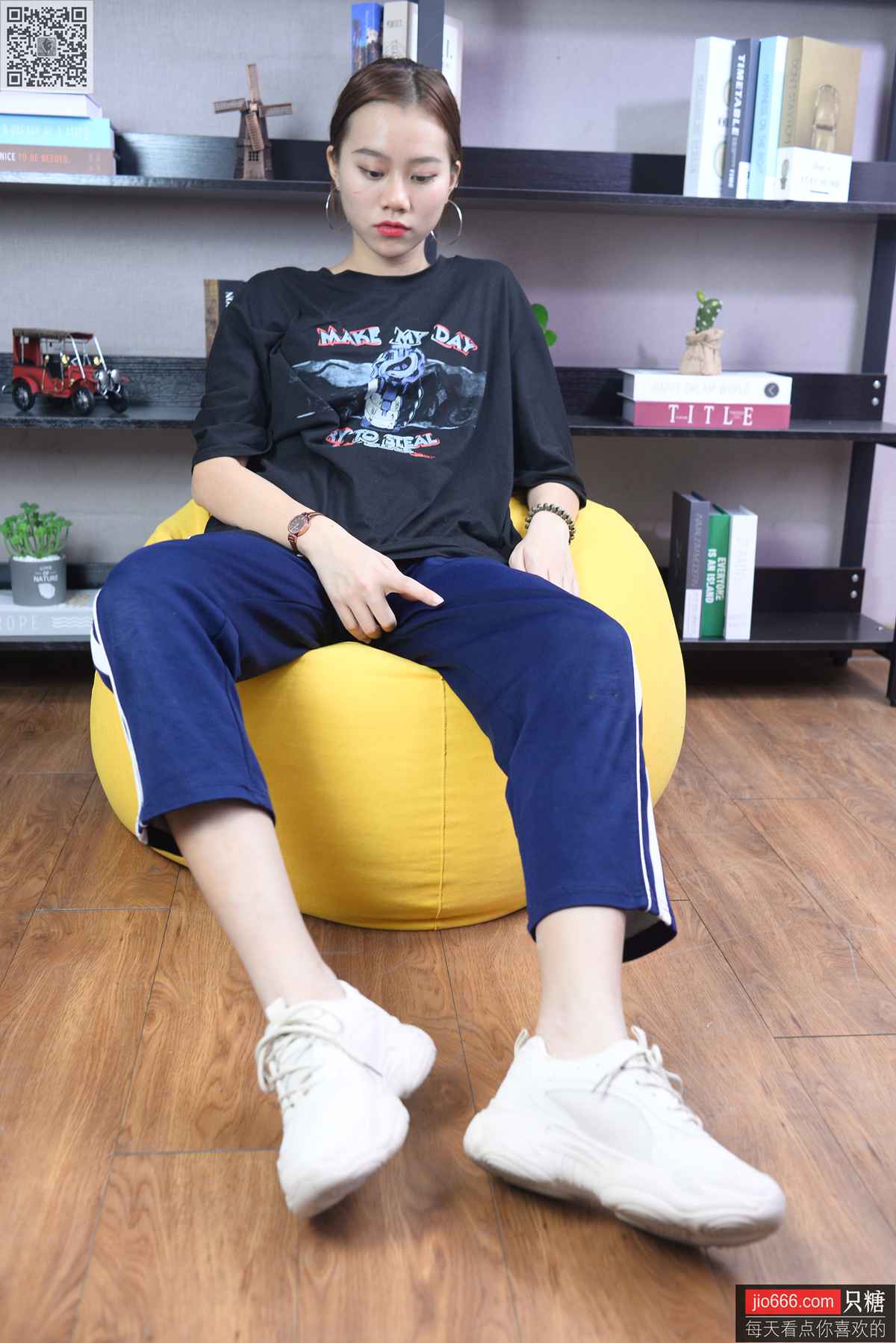 图片[143]-[只糖棉袜]NO.142 彤彤 你笑起来真像好天气[298P] – 速更版-美库