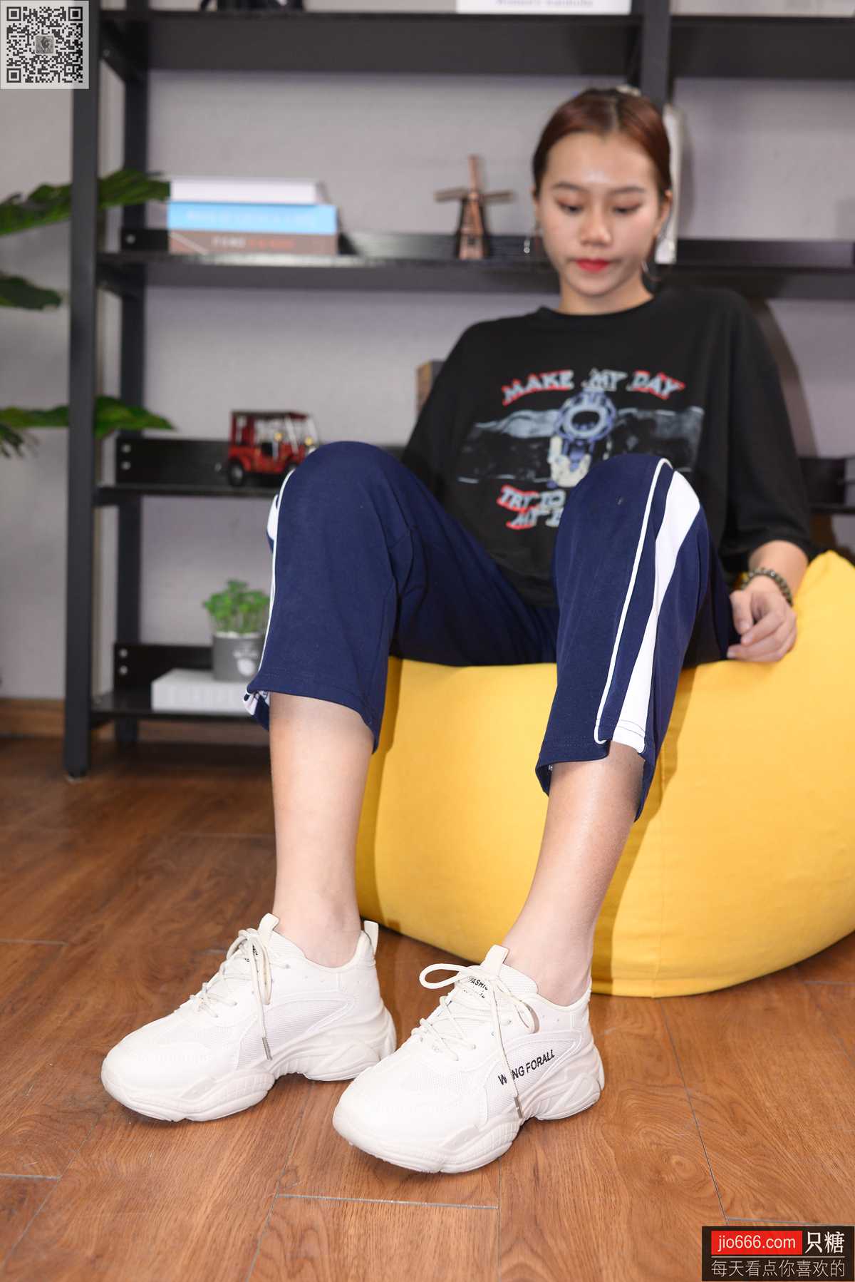 图片[43]-[只糖棉袜]NO.142 彤彤 你笑起来真像好天气[298P] – 速更版-美库