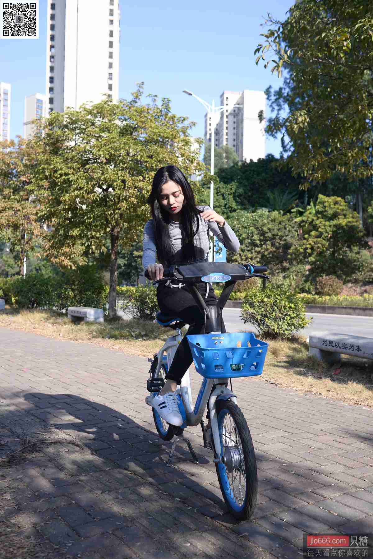 图片[50]-[只糖棉袜]NO.143 文文 深秋和冬天是个告别的好季节[228P] – 速更版-美库