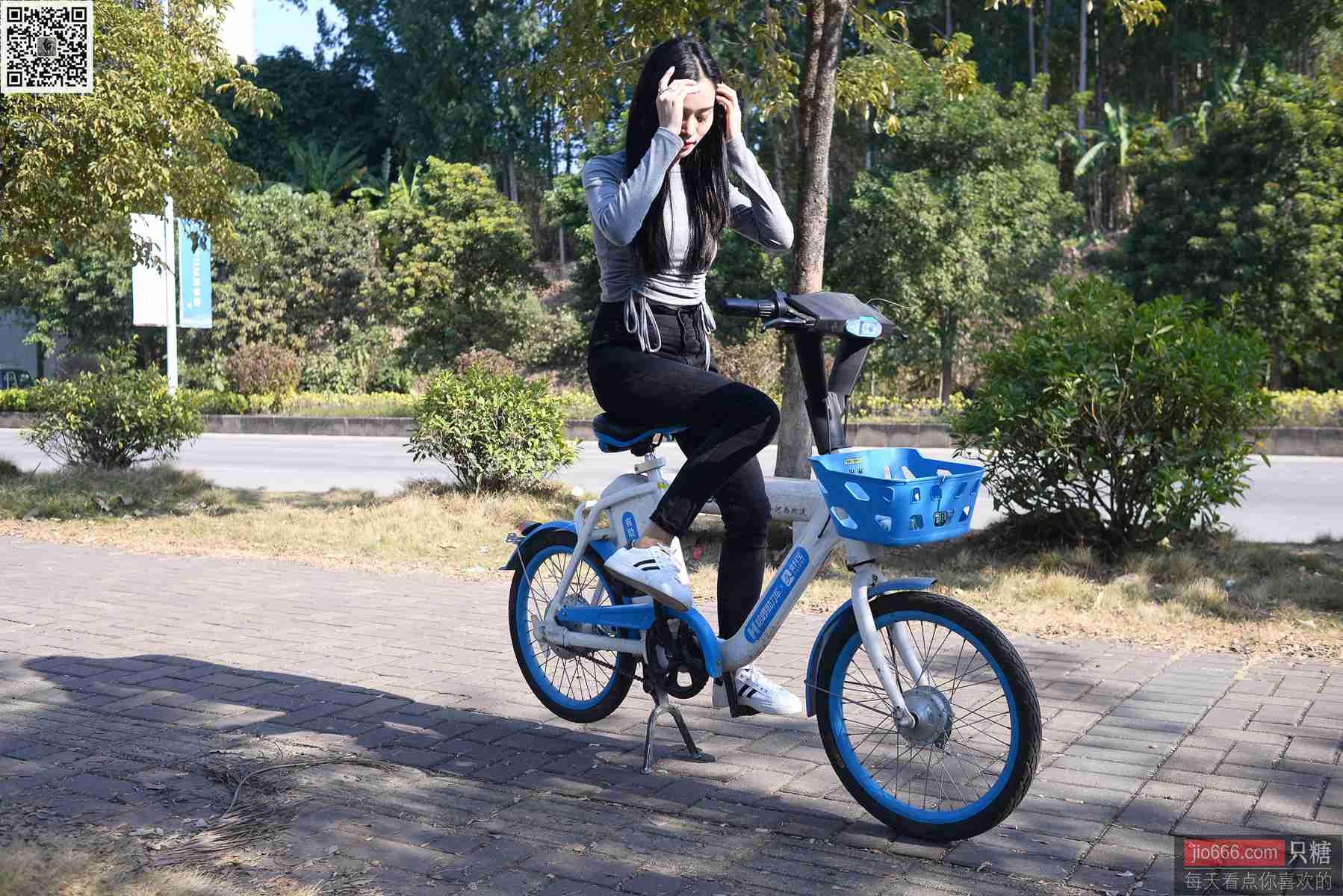 图片[170]-[只糖棉袜]NO.143 文文 深秋和冬天是个告别的好季节[228P] – 速更版-美库