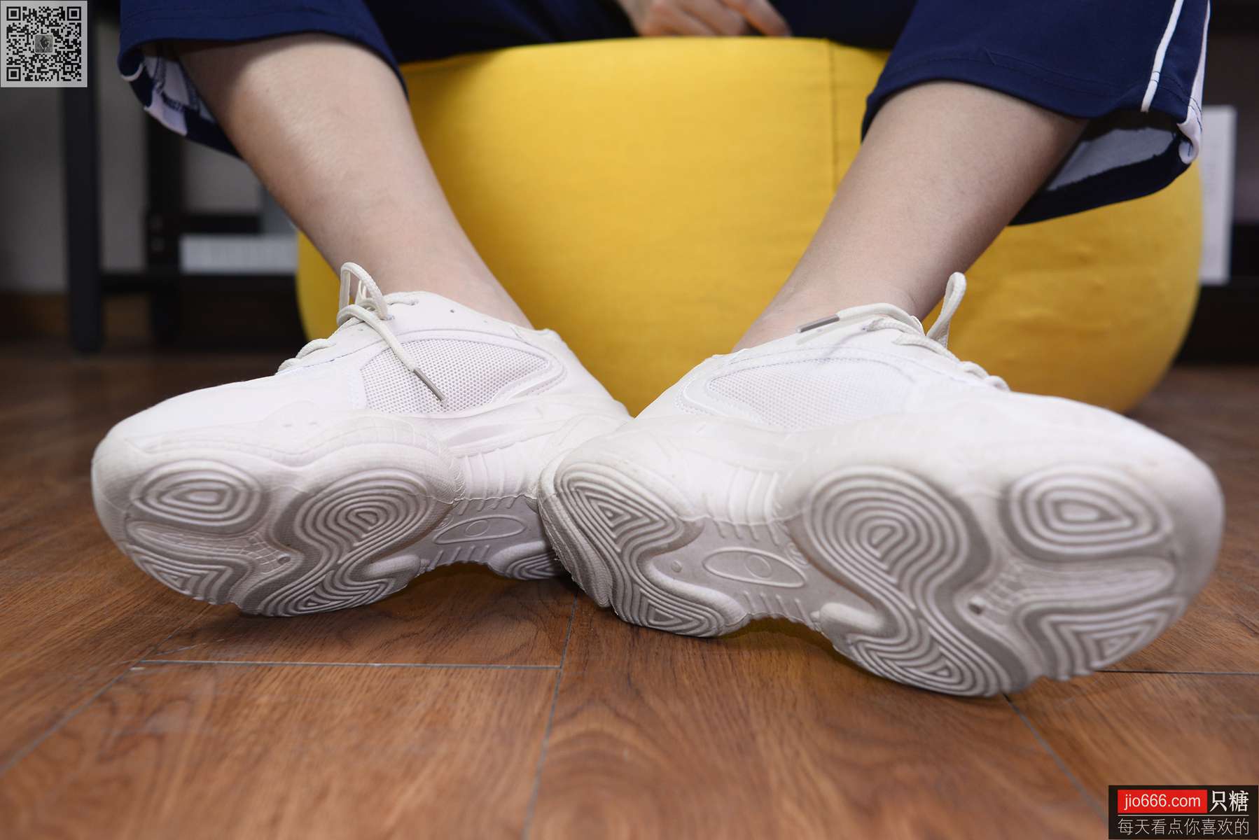 图片[118]-[只糖棉袜]NO.142 彤彤 你笑起来真像好天气[298P] – 速更版-美库