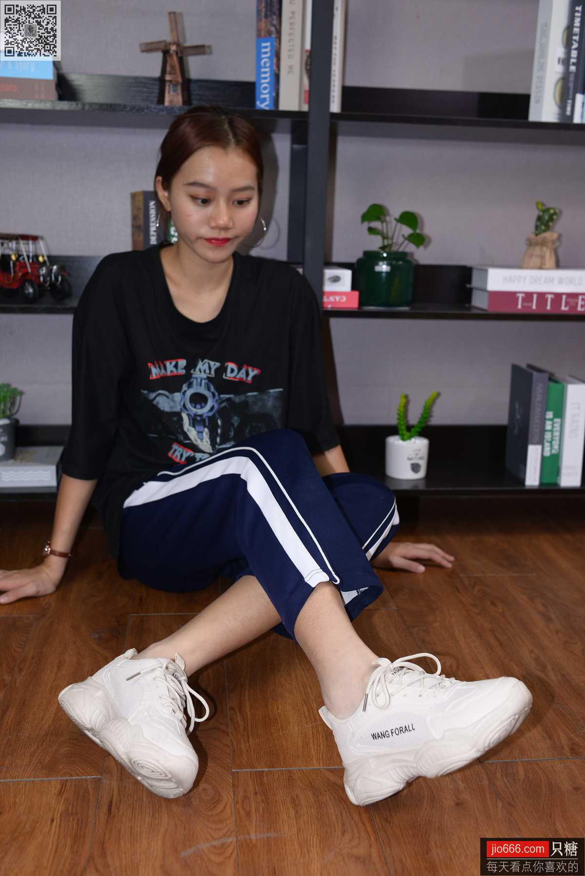 图片[124]-[只糖棉袜]NO.142 彤彤 你笑起来真像好天气[298P] – 速更版-美库