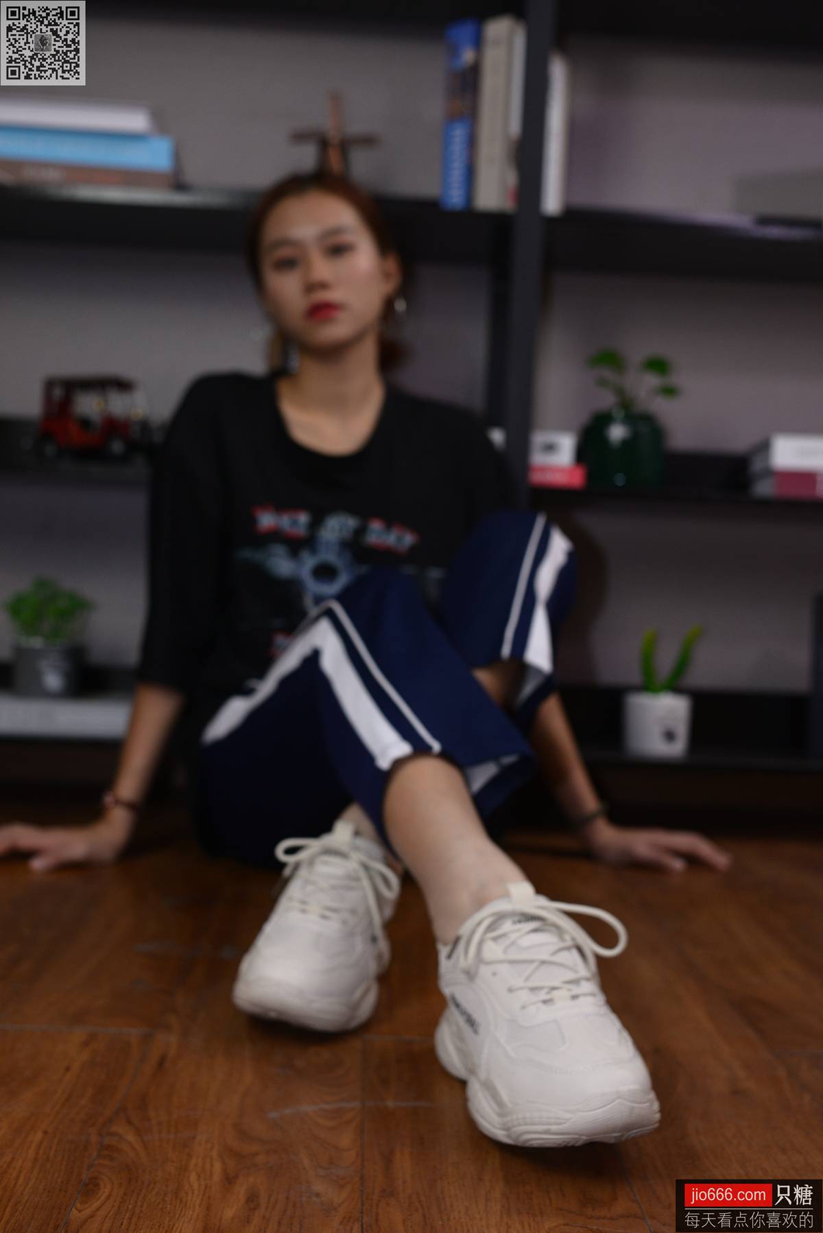 图片[94]-[只糖棉袜]NO.142 彤彤 你笑起来真像好天气[298P] – 速更版-美库