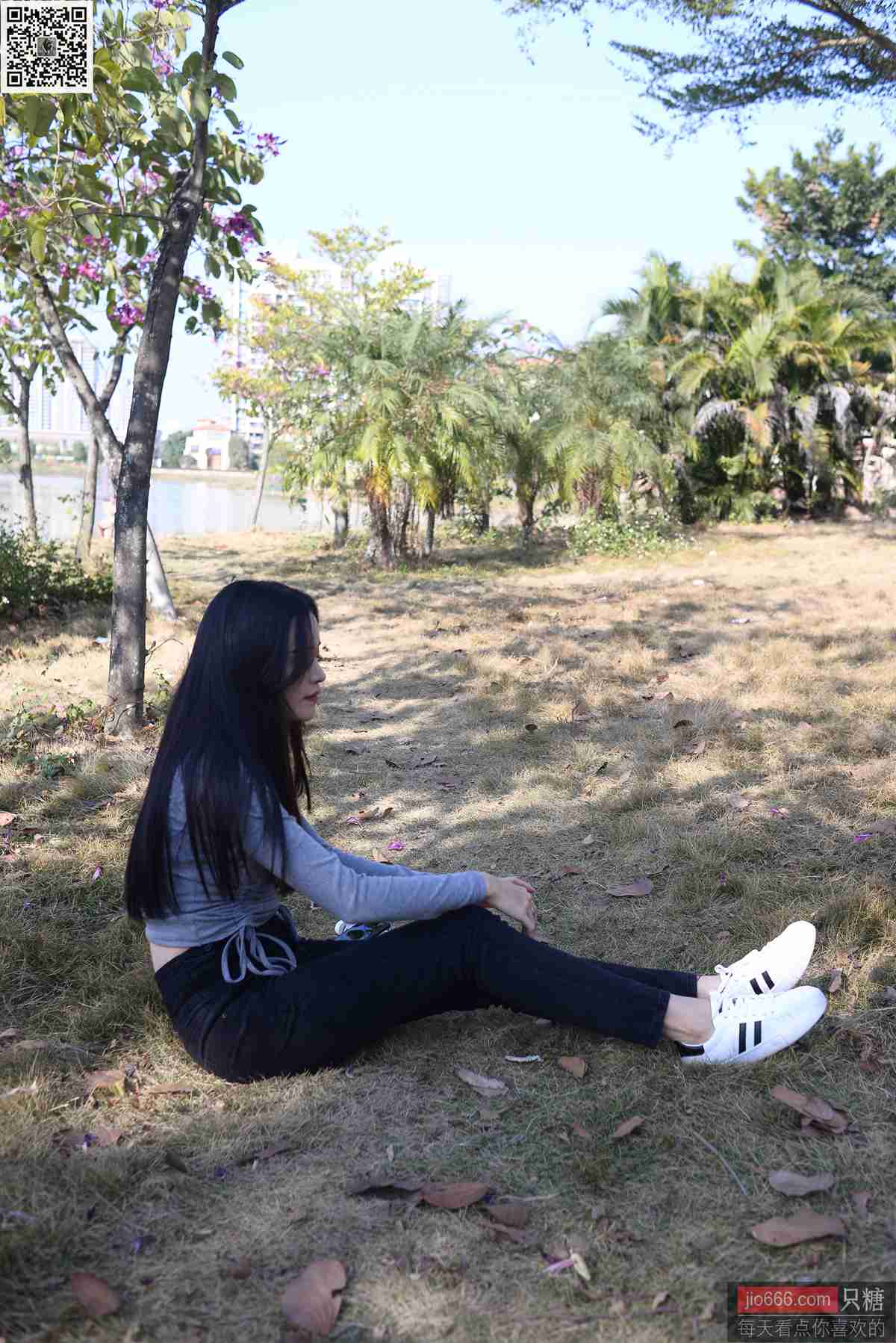 图片[17]-[只糖棉袜]NO.143 文文 深秋和冬天是个告别的好季节[228P] – 速更版-美库