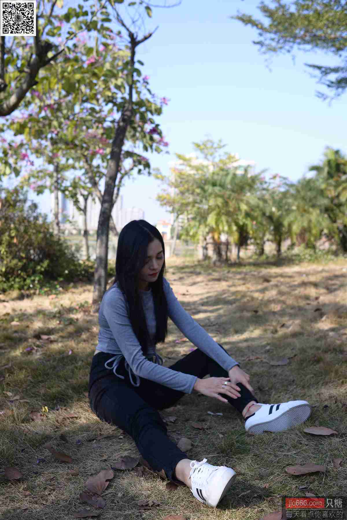 图片[65]-[只糖棉袜]NO.143 文文 深秋和冬天是个告别的好季节[228P] – 速更版-美库