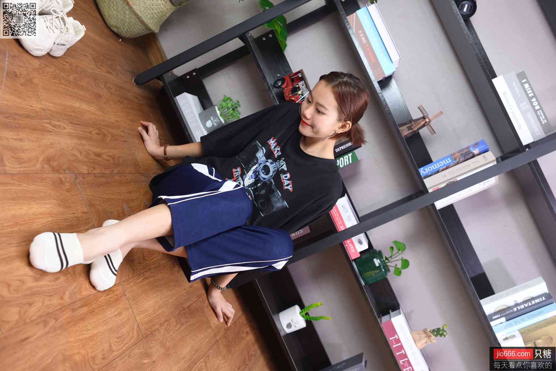 图片[93]-[只糖棉袜]NO.142 彤彤 你笑起来真像好天气[298P] – 速更版-美库