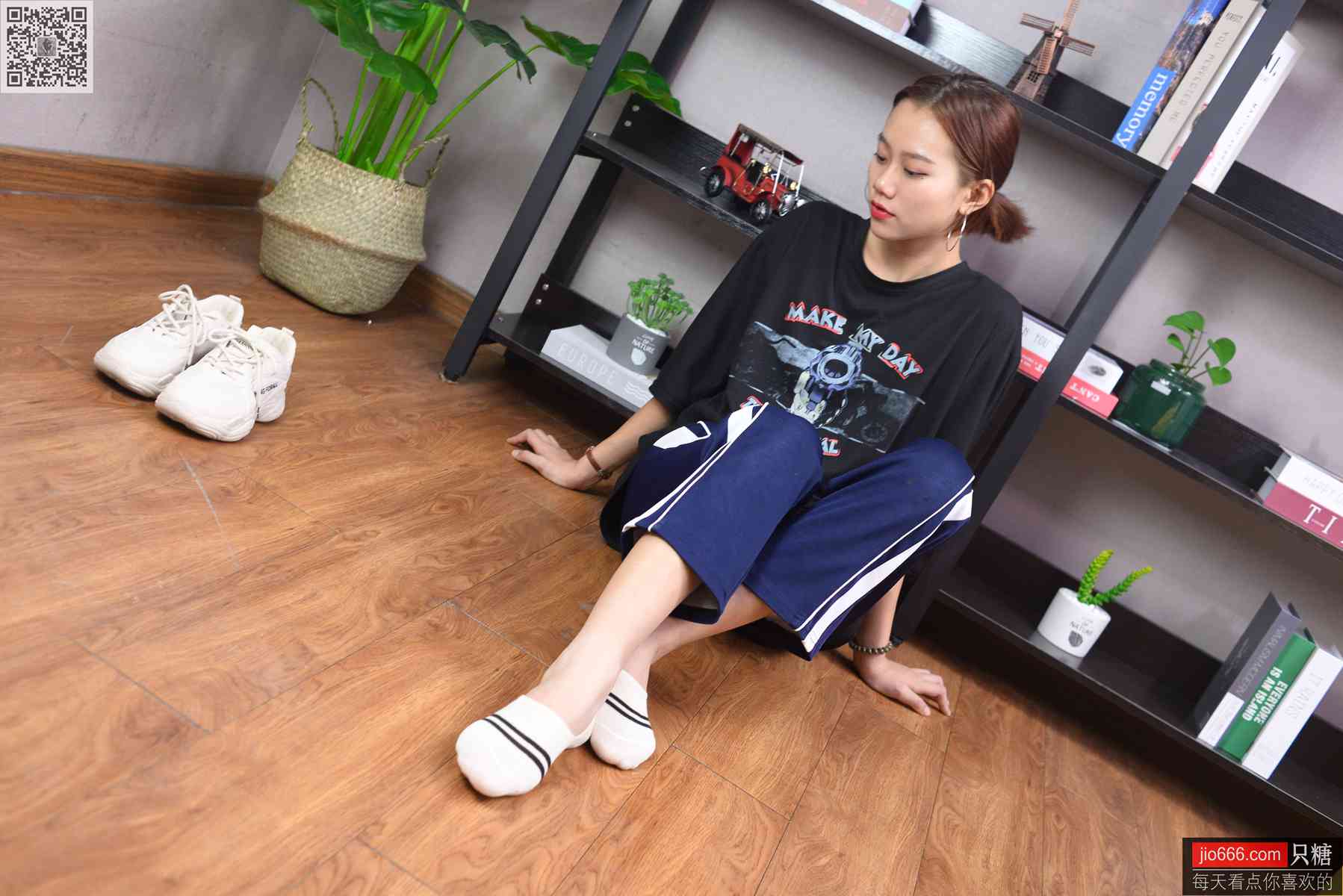 图片[138]-[只糖棉袜]NO.142 彤彤 你笑起来真像好天气[298P] – 速更版-美库