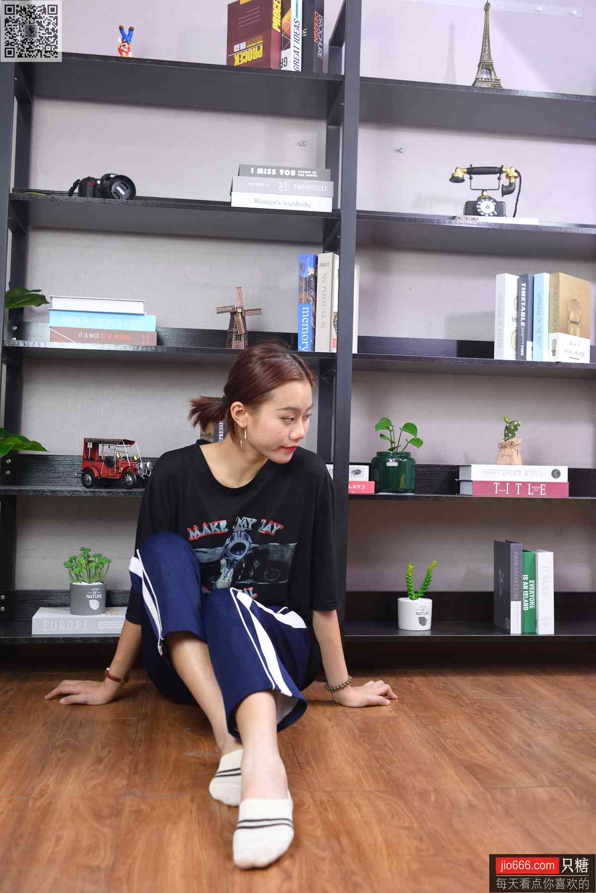 图片[130]-[只糖棉袜]NO.142 彤彤 你笑起来真像好天气[298P] – 速更版-美库