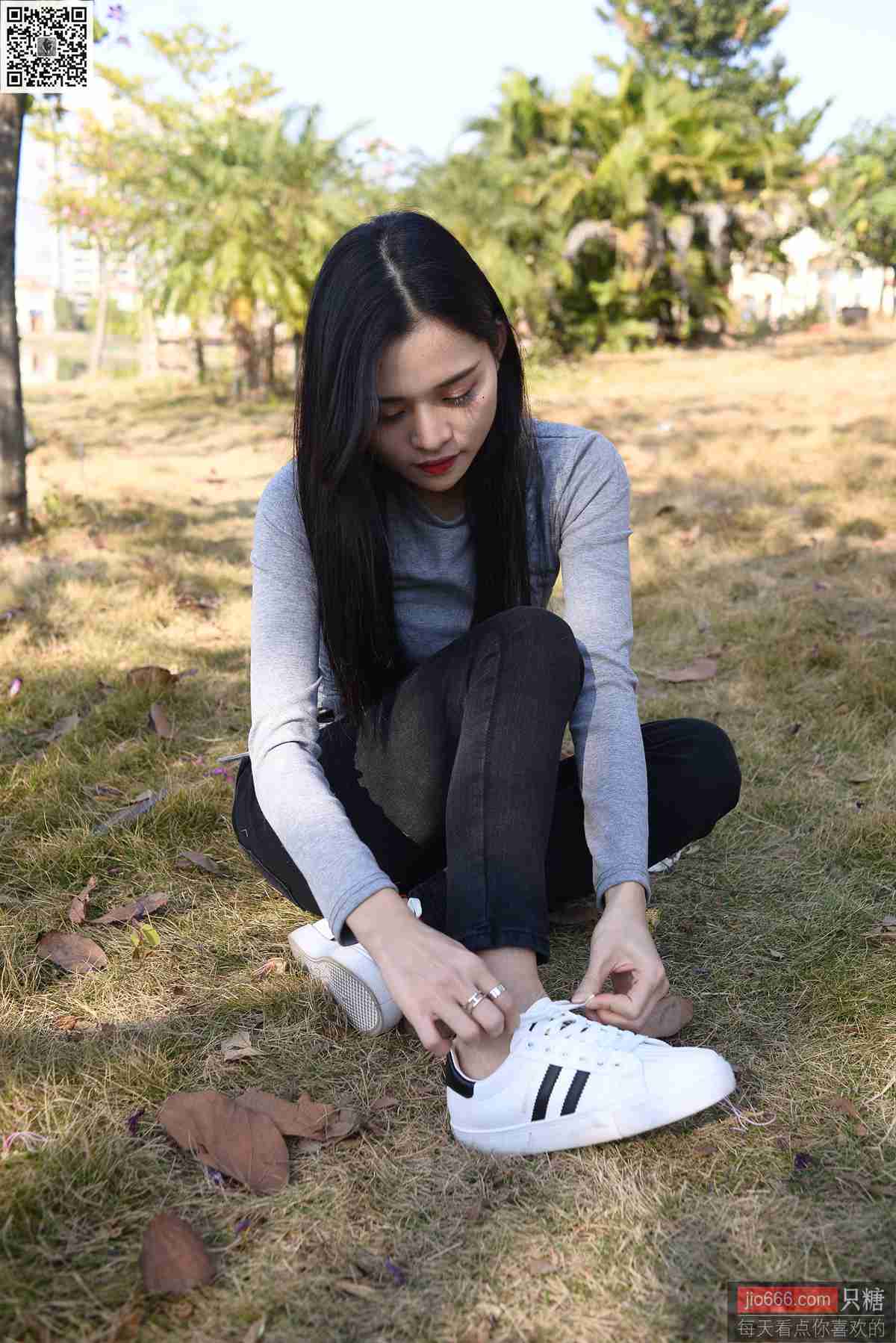 图片[157]-[只糖棉袜]NO.143 文文 深秋和冬天是个告别的好季节[228P] – 速更版-美库